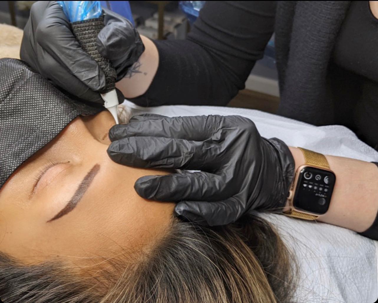 Were you not born with the brows of your dreams, or have they thinned out throughout the years? Have you tried semi-permanent solutions in the past (such as Brow Shaping + Brow Tint) and want them to look flawless 24/7 with minimal maintenance?
At Art of Lash we specialize in cosmetic tattooing by machine ONLY. Such as nano-brows (looks like microblading), combo (mix of nano-strokes and powder), as well as powder/ombré brows.
We take your current brow shape, facial structure, skin tone and hair/eye color into consideration when creating your dream brows. There's no "one size fits all", and each set of brows are created to fit you and no one else.
Do you have questions about cosmetic tattooing? Please visit our website for detailed information about this service, and how to book your appointment or send us a DM/text with all your questions :)
・
・
・
・
・
・
For Lash, Brow, Skin or Cosmetic Tattoo bookings please visit ➡️ www.artoflash.com (or click the link in our bio) to schedule.