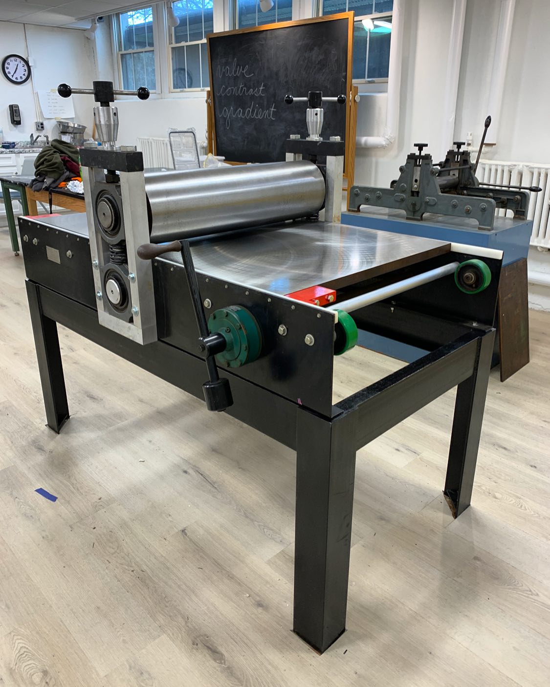 Drove up to Chicopee this morning and delivered this used 30x50 Rembrandt Elephant etching press built by John Graves out of Rosemont, NJ years ago. A nice new home for the press. #starkpressco #printnj #collegeprintshop #pinklinepress #etchingpress #printmakingpress #elephantpress #printmaking #printing #printer #print #preservationthroughproduction #intaglio #reliefprint #monotype #pressmoving #pressmechanic #pressmaintenance #artistsoninstagram