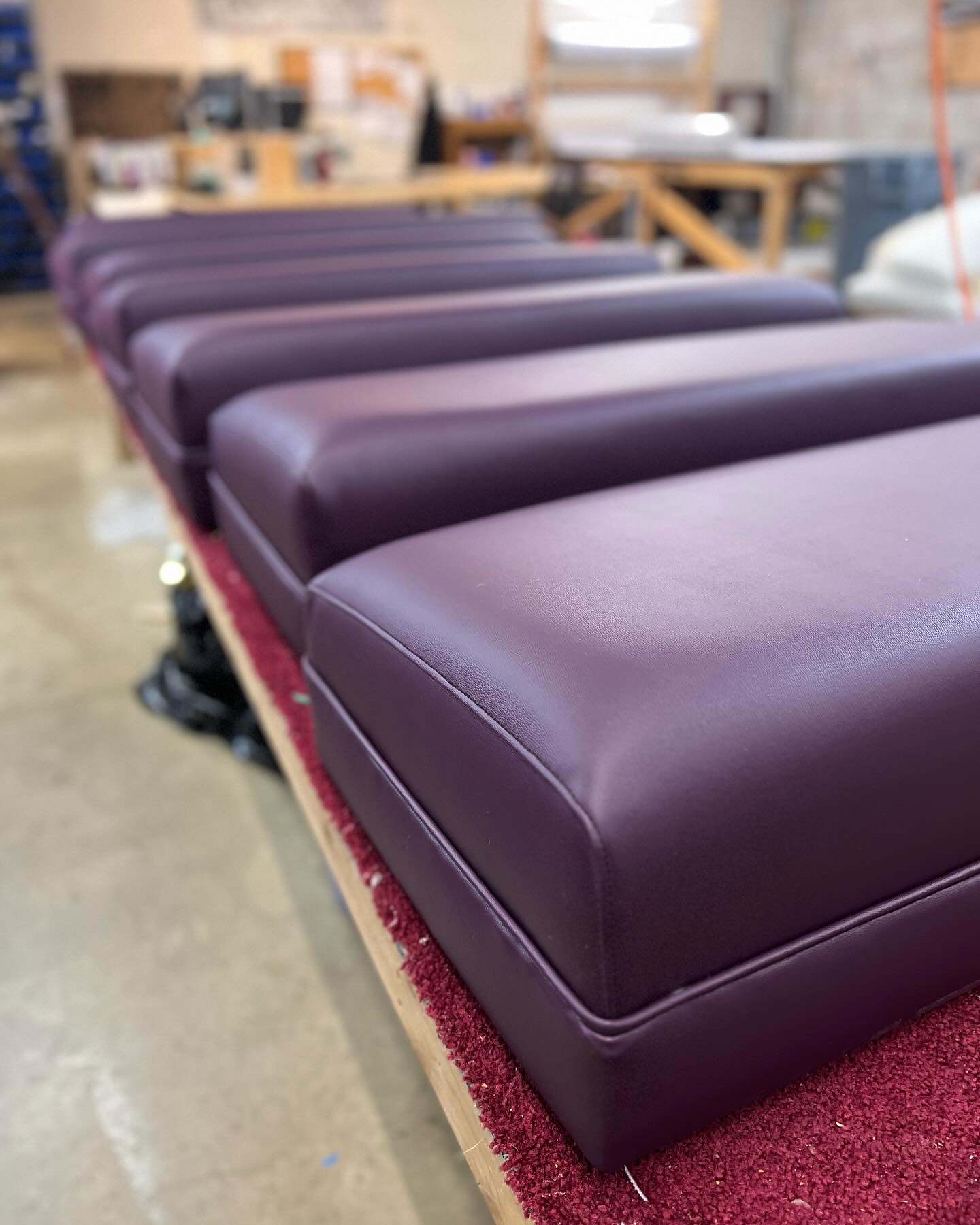 TAT Ristorante is a multi-generation family-run East side dining institution. And they’re also our neighbors. We’re proud to help keep lunch and dinner services looking beautiful.
#asseenincolumbus #lifeincbus #onlyincbus #interiordesign #interior #interiordecorating #commerialinteriors #restaurantdesign #614 #ohiomade #madeinohio #craftsmanship #commercialfurniture #commercialgrade #mixeduse #reupholstery #hotelfurniture #lobbyfurniture #restaurantfurniture #614restaurants