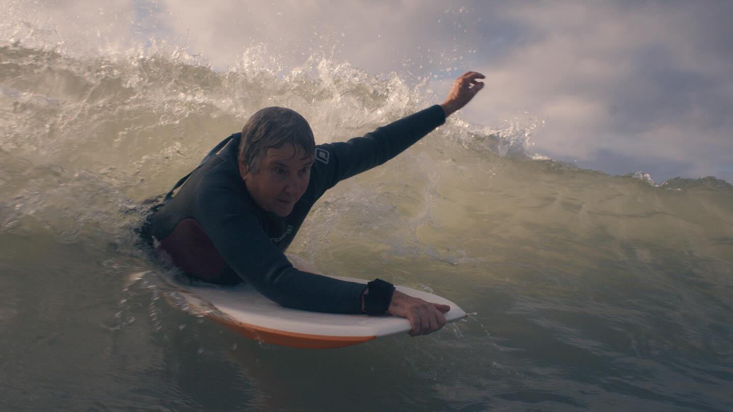 We will be screening “Granny Grommets” on Saturday at 5pm by London based filmmaker Leah Rustomjee! Arrive early to our 5pm screening, it will be busy since we also have The World Premiere of The Tyler Warren Experiments screening during that time!🏄♂️🏄♀️
🎥Synopsis:
A grommet, in surf lexicon, stands for a surfing newbie, usually a younger person. The Granny Grommets, however, are claiming the term for themselves, ignoring the looming threats of sharks and concerns of their worried offspring, to brace the waves of Albany - bodyboards in tow.
The Granny Grommets, a nearly 90 strong group of women, come from all walks of life and with all the life experiences that an older person brings with them, to bodyboard every Friday morning at Middleton beach in Albany in Western Australia. United by their love of the ocean, the group serves as much more than simply a weekly exercise class, for some it’s an escape from caring responsibilities and others a place to feel a sense of identity. This film ultimately reflects on the healing and transformative power community and friendship provide for us later in life.
* Leah Rustomjee - Director | IG @leah.rstj
* Rick Rifici / DOP / IG @rickrifici
* Iván Muela / Composer / IG @ivan.muela
* Editor - Yuqi Tang / IG @yuqiiitang
* Creative Producer / @_cocojackie_
* Production assistant / @samuraiwhack_
* Colourist - Misha Kim / @m.Kim.colour
Viewer’s Choice Award
London Surf Film Festival, November 2023
World/ UK Premiere
🎟Purchase tickets on our website!🤙
✨✨A huge shout out to our non-profit supporters: @healtheoceansb @surfhappensfoundation @surfridersb
✨Thank you to our Sponsors for helping to make this festival possible! We appreciate your support! ✨
@firestonewalker
@thepacificstone
@malibusurfsauce
@seacreatureswine
@waiakea
@nosotros
@localsonlyvodka
@goldcoast.surf
@cleanoceandesigns
@canopyclub_sb
@highseasmead
@ecostiks
@marbeso
@loberotheatre
@blueplanetecowear
@glasshousefarns
@milpasmotors
@titusconstruction
#sbsff2024 #sbsff #santabarbara #sbsurf #sbsurffilms #filmfestival #surffilmfestival #lobero #sb #community