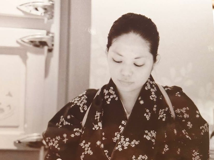 For 3 days only- catch Chef Umi KAWACHI at Sushi Ayumu by Masa Ishibashi
The highly sought after female Executive Chef of Masa ISHIBASHI Ginza will be back in Singapore for a special appearance:-
8 Oct (Tuesday) - Dinner
9 Oct (Wednesday) - Dinner
10 Oct (Thursday) - Lunch and Dinner
** Lunch - 12:00pm (1 seating )
** Dinner - 6:30pm or 8:30pm (2 seatings)
Limited seats available
Umi-chan (as she is affectionately known) has garnered high praise and strong following for her exceptional skills and is one of the only 3 female head chefs for high end edomae sushi-ya in Tokyo today.
Please book early to secure your seats. Please call or WhatsApp us at 91590102 or
https://www.sushi-ayumu.com/reservations for early bird pricing
We look forward to seeing you very soon
Yoroshiku Onegaishimasu
Sushi Ayumu by Masa Ishibashi
#omasake #鮨あゆ #michelin #sushiayumusg #寿司 #鮨 #すし #江戸前寿司 #江戸前鮨 #美味しいは #tokyosushi #edomaesushi #sushiayumu #新加坡美食 #finedininglovers #美食 #日本料理 #美食推薦 #米基林 #sushilovers #finedining #finedininglovers #tokyosushi #singaporeomakase #싱가폴라이프 #싱가폴라이프 #女性鮨職人 #鮨石橋正和 #sushiayumubymasaishibashi