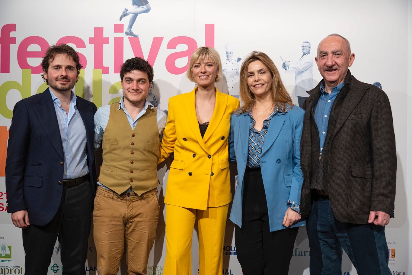 Festival della prevenzione #lint #liltmilano
Grazie per aver ospitato “il granello. Crocevia di un neo” nella foto: Beppe Barone, Frida Bruno, Ilaria Fratoni, Pietro Nalesso, Prof. Ferdinando Cananzi. #prevenzione #cortometraggio #melanoma