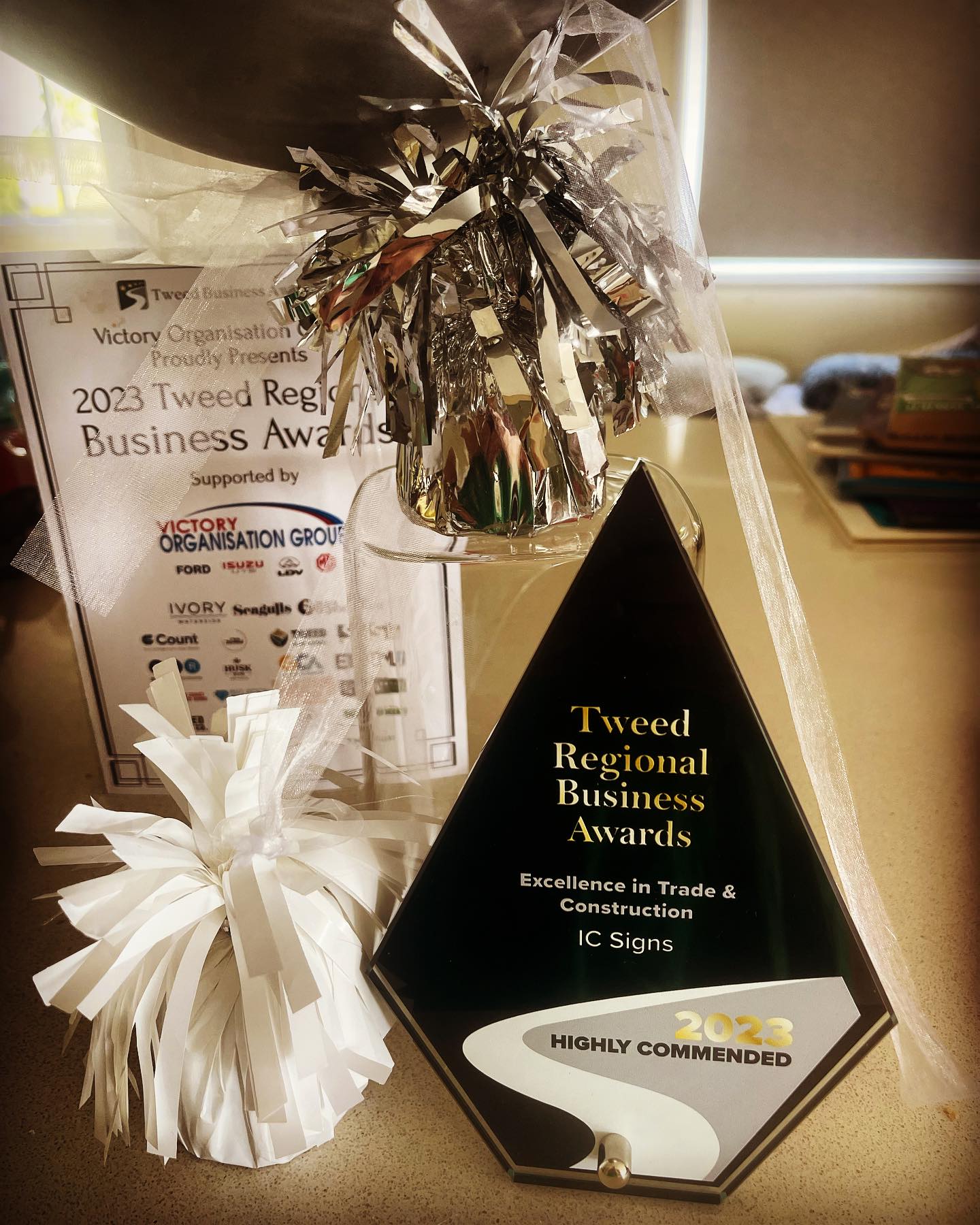 Such an incredible night last night at the Tweed Business Awards.
We are very proud to have received “Highly Commended” for manufacturing, trade & construction.
Thank you for choosing IC Signs we appreciate each & everyone of you 🙏
Thank you to our awesome team, you guys always go above & beyond for our business.
Cheers to us 🥂👏 We truly love what we do!!! #tweedbusinessawards #icsigns #tweedshire