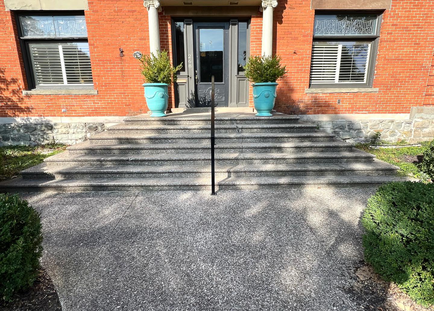 ✨Good as new!✨
The front walkway to this Historic District house in Holland got a fresh wash the other day!
#pressurewashing #softwashing #softwash #grandhaven #springlake #holland #westmichigan #supportlocalbusinesses #cleaning #clean #cleaningservice #smallbusiness