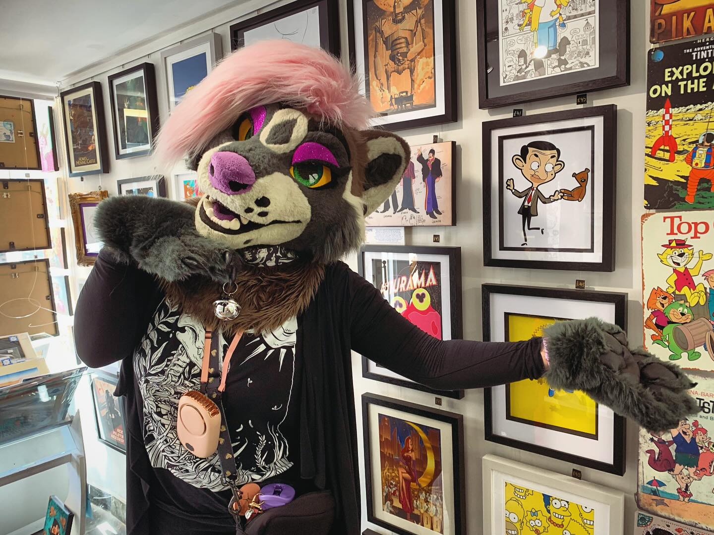 A surprise visit from Louie Racoon!🤩 #totoro #studioghibli #furies #animationart #honiton #cartoonart