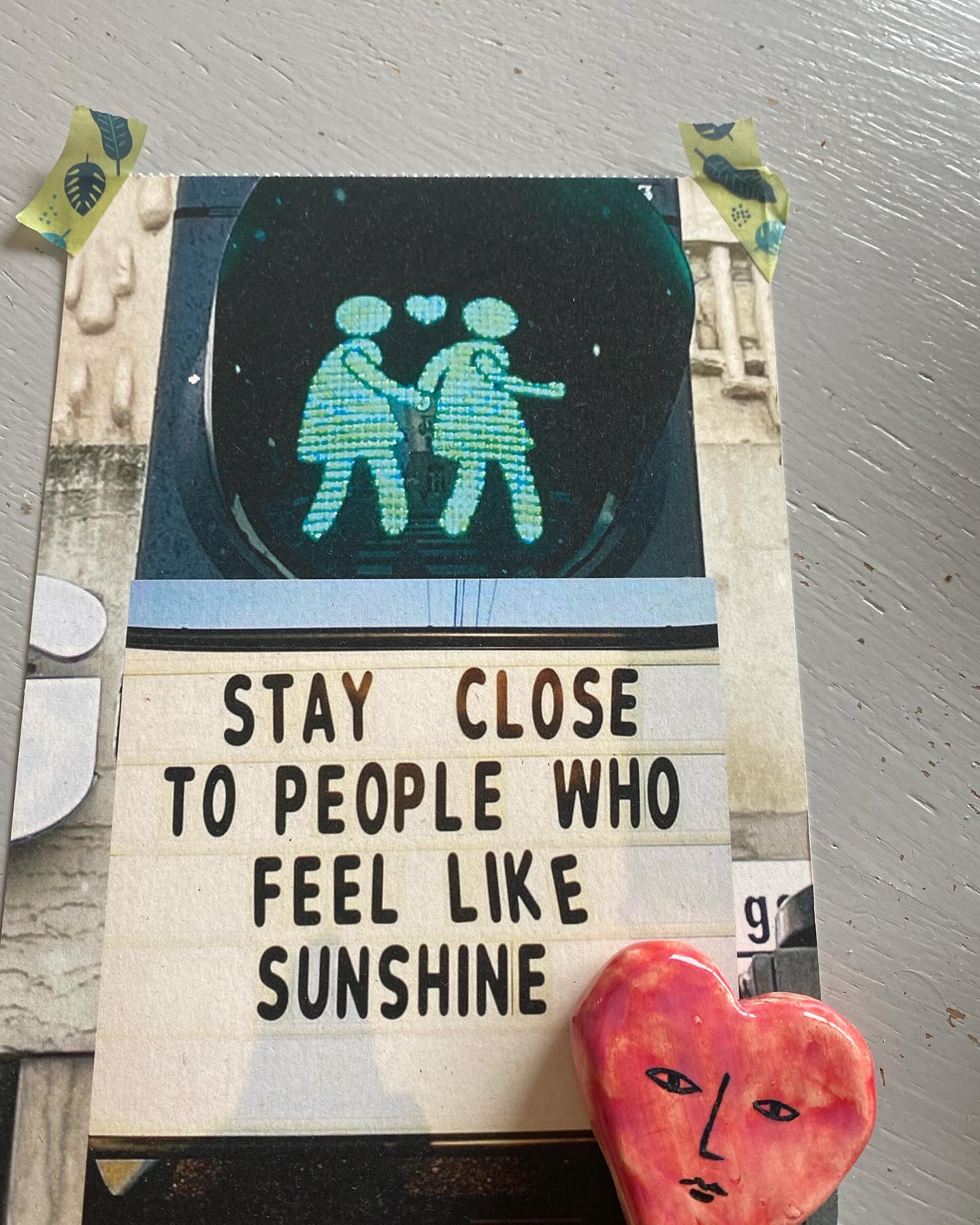 Zondag 22 september as organiseer ik een Sisterhood.
Ik heb nog plek voor maximaal 10 vrouwen. Waarom een Sisterhood?
Omdat ik geloof dat in een veilige setting je hart te openen met andere vrouwen enorm veel kracht geeft. De avond bestaat uit muziek, een meditatie en het luisteren naar elkaar en delen van ervaringen onder begeleiding van mij. Dit allemaal op een mooie locatie tussen de weilanden even helemaal weg uit de drukte van de dag. Het thema zondag is loslaten. 22 september is de herfstequinox, het einde zomer en het begin van de herfst. Tijd om te reflecteren en tijd om los te laten wat je niet meer dient. Ik kijk er naar uit je te ontvangen! Zondag 22 september 19.00u-21.30u locatie: de Ruimte in Amstelveen prijs 25 euro.
Voor meer info kun je me een bericht sturen 0621524332