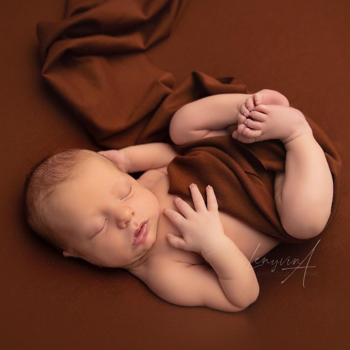 🌿 Petits pieds , grands rêves ✨
📷 Photographe Spécialiste de la Grossesse, Naissance , bébé
📌 Bretagne - Côtes d’Armor 22
👉 www.lenyvina-photographe..com
#LenyvinaPhotographe #PhotographeNaissance #PhotographeMaternité #PhotographeBretagneNaissance #PhotographeBretagne #PhotographeSaintBrieuc #SéancePhotoNaissanceCotesdArmor #Bretagne #Breizh #Guingamp #Bzh #MumToBe2024 #Grossesse2024 #PhotographeCôtesdArmor #PhotographieArtistique #Nourrisson #PhotographeProfessionnel #photodenaissance