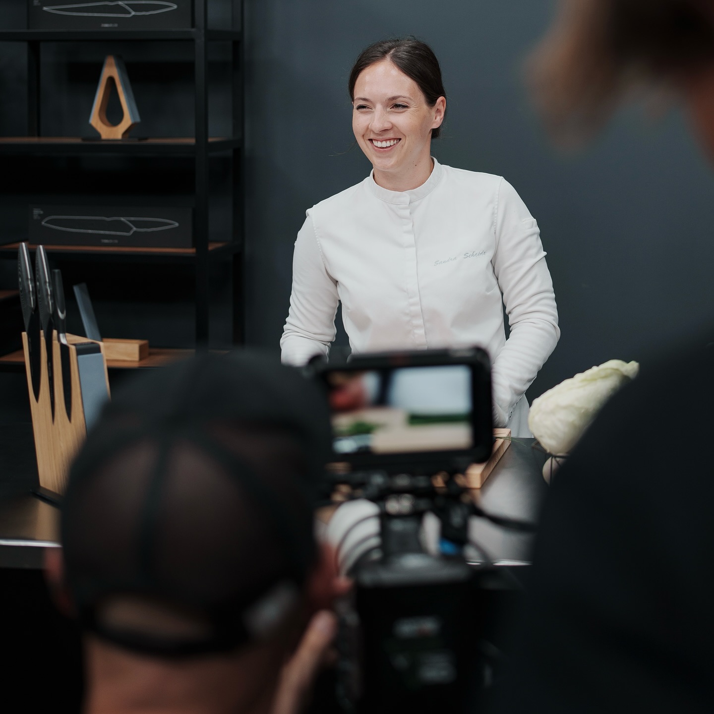 Großartiges Shooting für @tyrolitlife ✨
Danke @bildmaterial.at für den coolen Shootingtag und die gute Zusammenarbeit!
More to come soon ✨
#tyrolitlife #videodreh #kochen