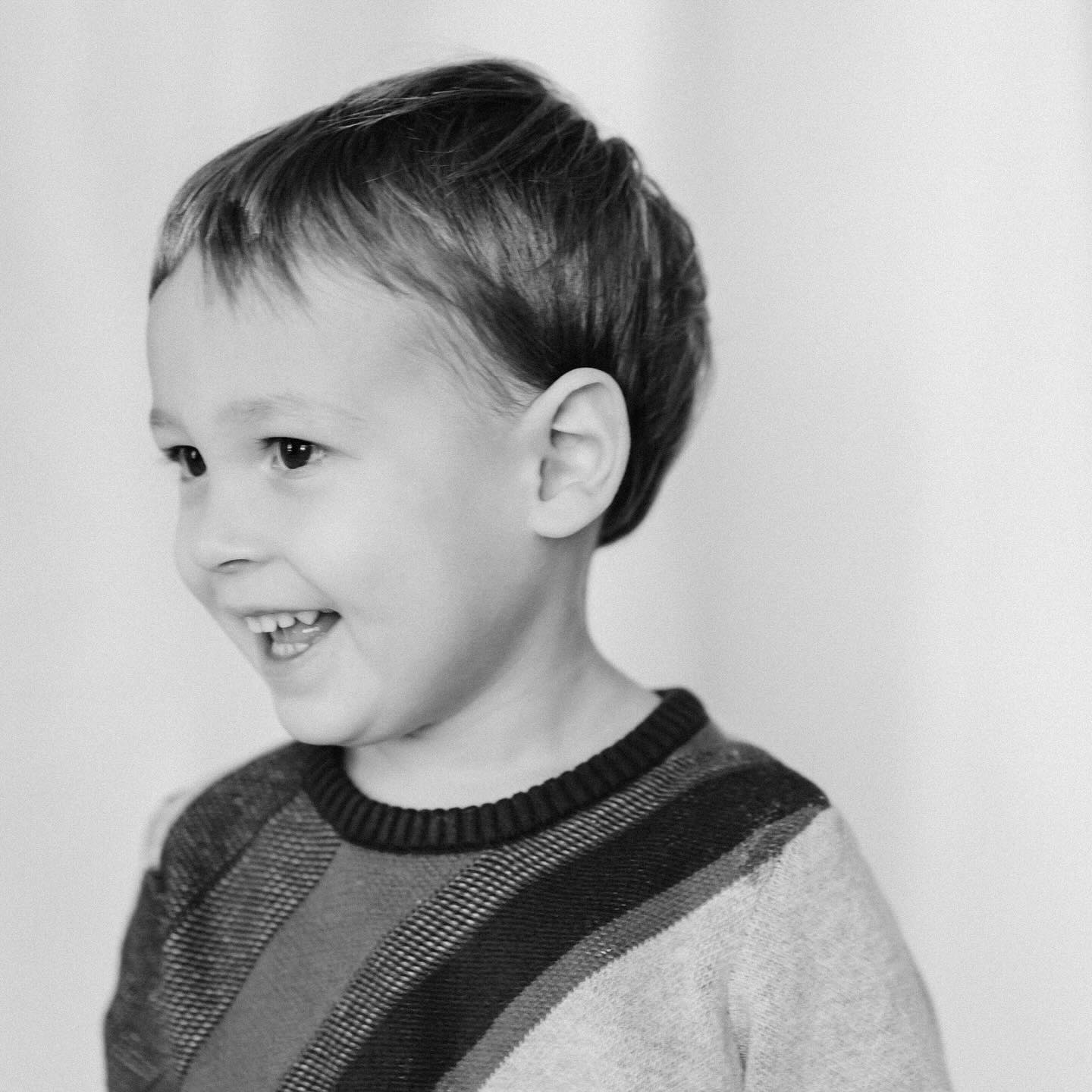Lucca’s first ever school photos 🥹💙
