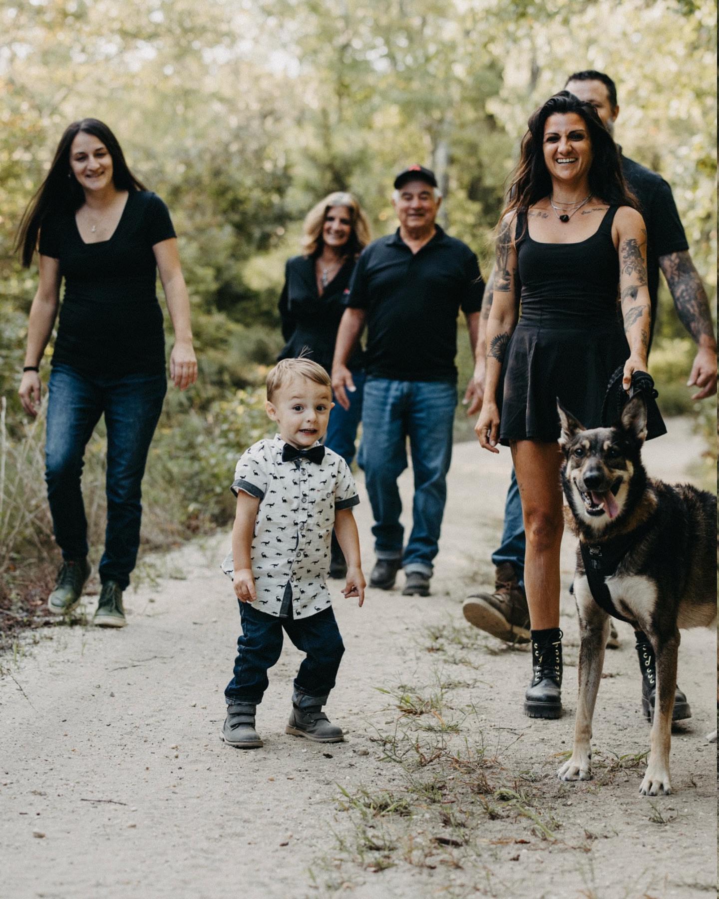 The whole gang goes muddin’👊🏼✨ #witchyfam