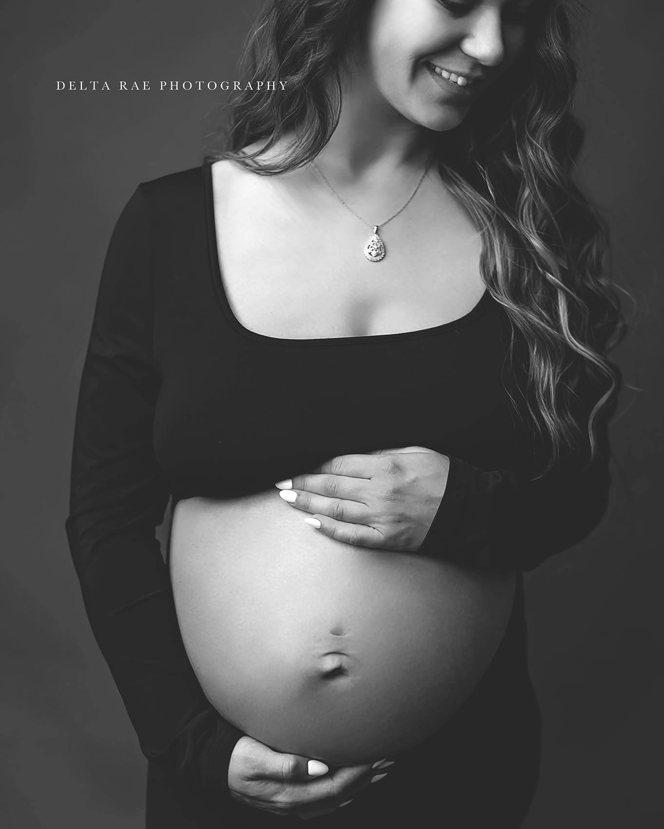 🌸 A Beautiful Journey to Motherhood 🌸
Lillie’s maternity session was nothing short of stunning! Captured in the cozy intimacy of my studio, we created timeless memories of this special chapter before her sweet baby arrived. ✨
The session brought out so many gorgeous black-and-white images that truly highlight the beauty and strength of motherhood. I've also included a few in color to showcase those warm, glowing tones that make this moment so magical.
Now that Lillie’s little one has arrived (congratulations, Mama!), I can’t wait to meet her baby for their upcoming newborn session. Stay tuned for more heartwarming moments!
Which do you prefer—black-and-white or color? Let me know in the comments!
www.deltaraephotography.com
#MaternitySession #StudioPhotography #MotherhoodMoments #TimelessBlackAndWhite #BabyOnTheWay #DeltaRaePhotography