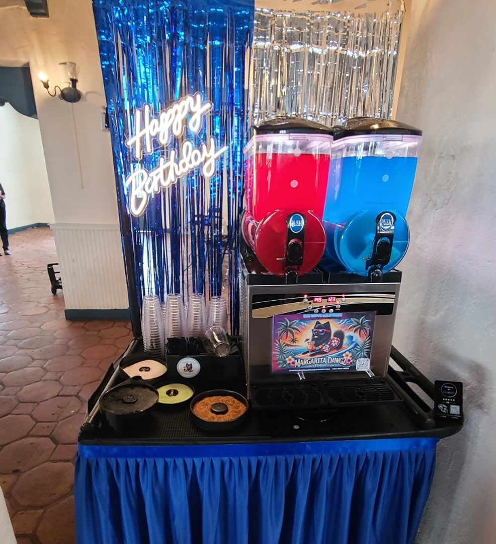Celebrating a milestone birthday🎉… give us a call 📱. Set up for a 60th birthday celebration 🎂