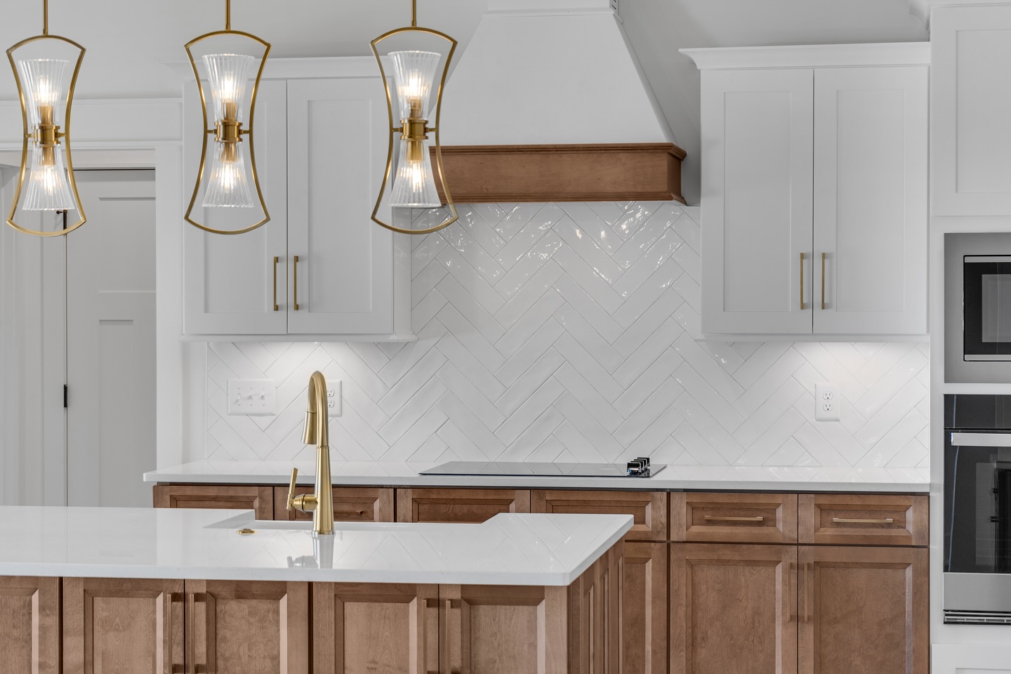 These new construction homes are as fresh as the prince of Bel-Air! 👌
We love to see it under contract so quick! 👏
#bellbuckle #nashvillerealestate #nashvilleluxuryhomes #nashvillerealtor #tennesseerealtor #chattanoogarealestate #realestate