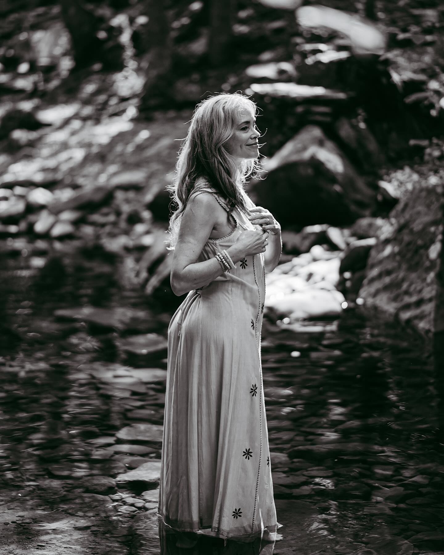 Capturing Suzanne in her element
In the elements
Of flow
Glowing
Inward out ✨
How do the waters move through you?
Do you feel the moon moving your own tides internally?
Praying to the waters
Surrendering now
To manifest abundance ✨💧
More yoga shoots to come
.
.
.
#coloradowedding #bouldercolorado #coloradoelopementphotographer #coloradoelopement #boulderelopement #coloradoportraitphotographer #magicphotography #outdoorboudoir #empowermentphotography #estesparkweddingphotographer #destinationweddingphotographer #natureboudoir #rockymountainweddingphotographer #rockymountainwedding #rockymountainelopement #coloradophotographer #coloradoengagementphotographer #yogaflow #arizonaelopementphotographer #yogaportrait #boulderelopementphotographer #adventureweddingphotographer #boulderweddingphotographer #denverweddingphotographer #boulderphotographer #sedonaweddingphotographer #rockymountainnationalpark #rockymountains #boulderelopement #boulderportraitphotographer #colorado