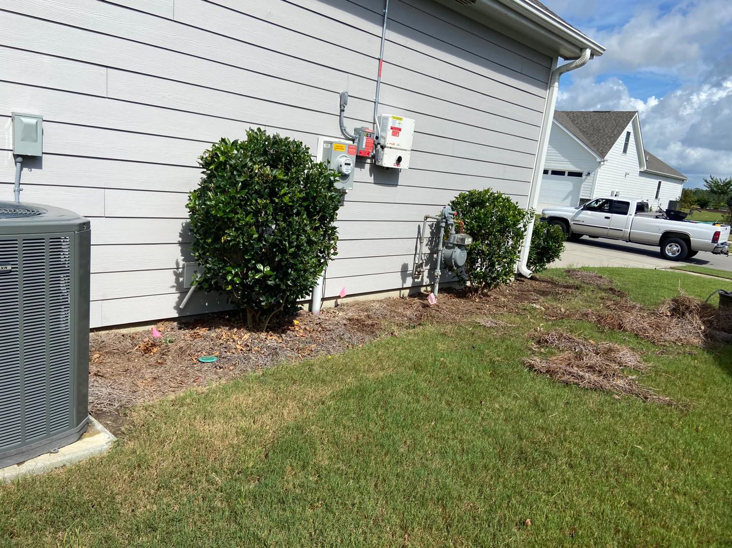 Another successful mulch jobs turns out for another happy client!!!
#wilmington #leland #castlehayne #landfall #wrightsvillebeach #downtownwilmington #portersneck #carolinabeach #ogden #monkeyjunction #rubbermulch #mulch #chocolatemulch #lawncare #lawnmaintenance #pruning #sod #ilm #portcity #landscaping #landscapes #Wilmingtonnc #commercial #residentia