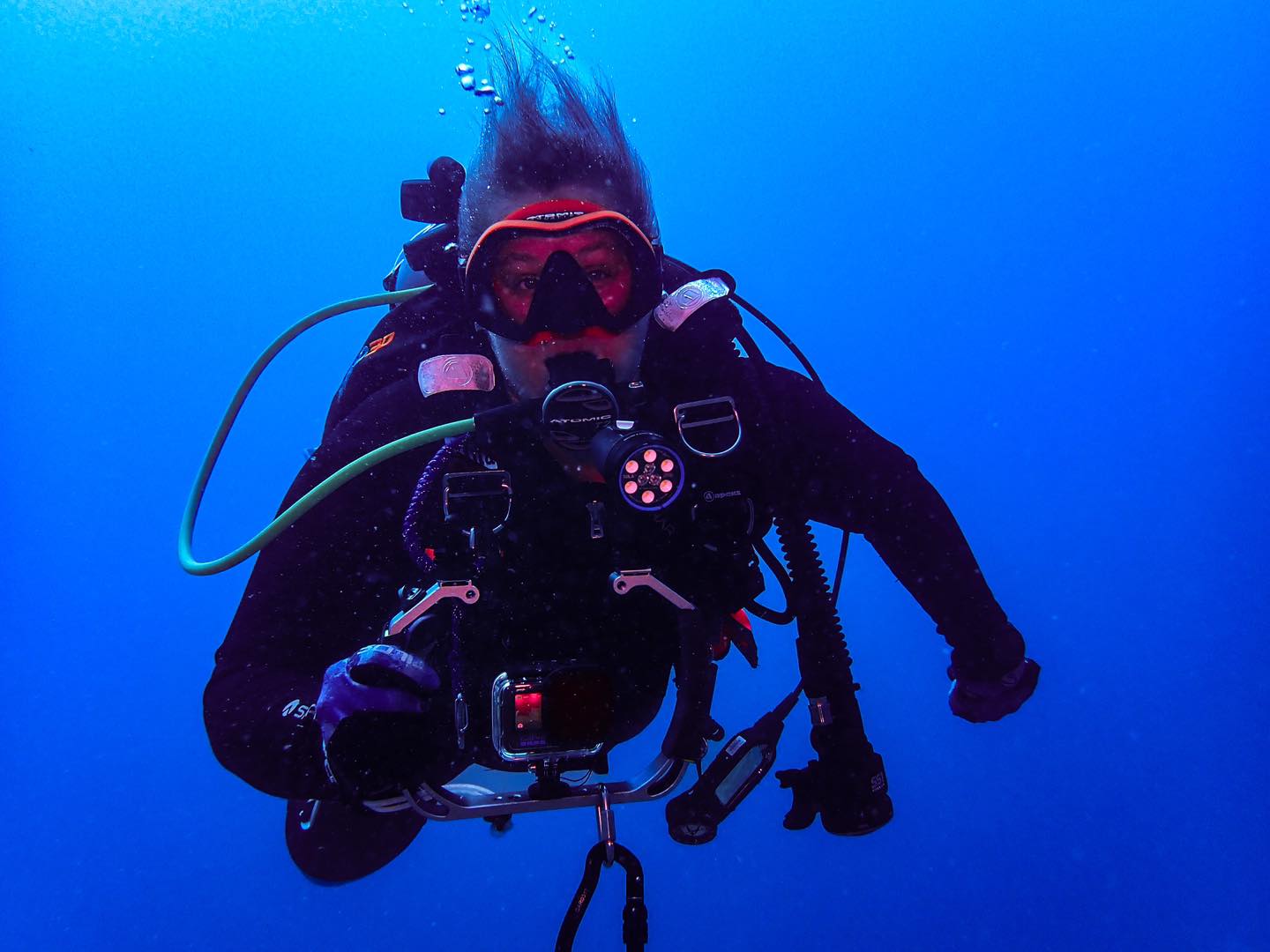 Great dives with some friends from Maryland, got to do a little hunting with Grant & Jack, & successfully swapped out the remote sensor for Marine Science Foundation… all-in-all, it was an awesome week of diving.
Oh… and Happy Birthday Tina🎁🎈🎉
As always, special thanks to Walker's Dive Charters.
Kent Island Scuba
#DiveNAUI #NAUIWorldwide #diveboat #RedAnchorScuba #PalmBeach #scuba #scubadive #scubadiving #diving #scubaspecialty #adventure #experience #florida #stuartfl #Jupiter #travel #Dive