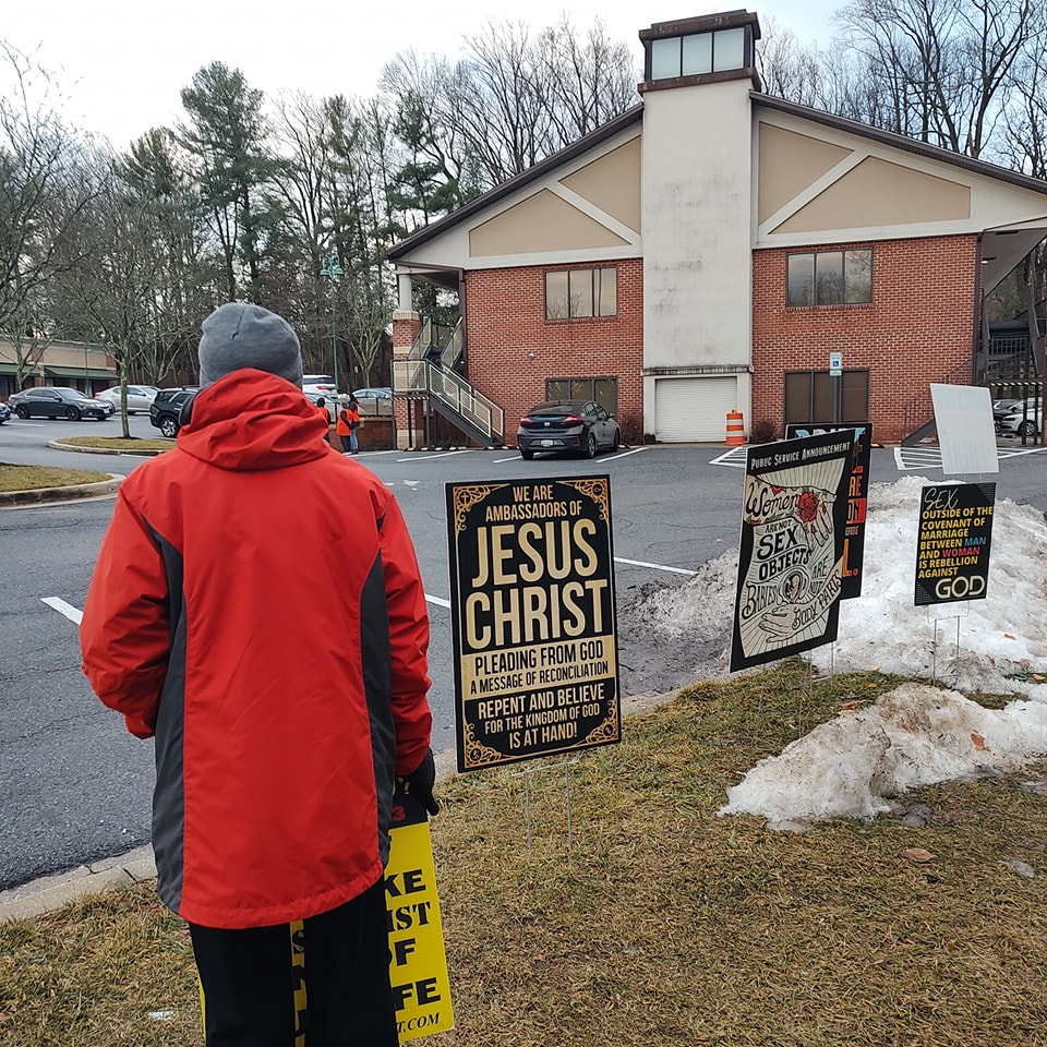 Pray as we evangelize at the abortion Mill