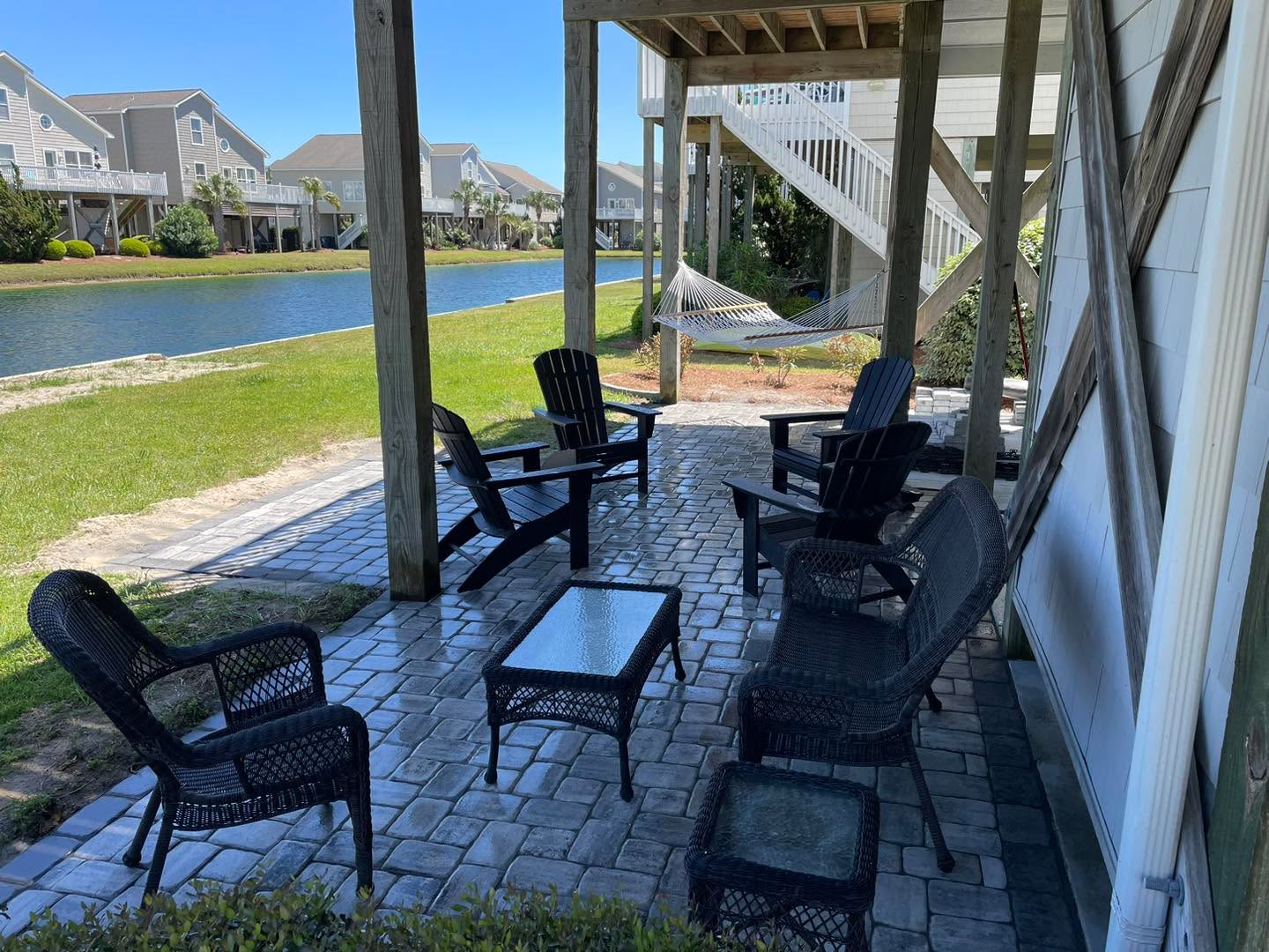 A beautiful Belgard patio we laid, this client now has a beautiful outdoor space for cookouts, get togethers, and more!
#wilmington #leland #castlehayne #landfall #wrightsvillebeach #downtownwilmington #portersneck #carolinabeach #ogden #monkeyjunction #rubbermulch #mulch #chocolatemulch #lawncare #lawnmaintenance #pruning #sod #ilm #portcity #landscaping #landscapes #Wilmingtonnc #commercial #residential