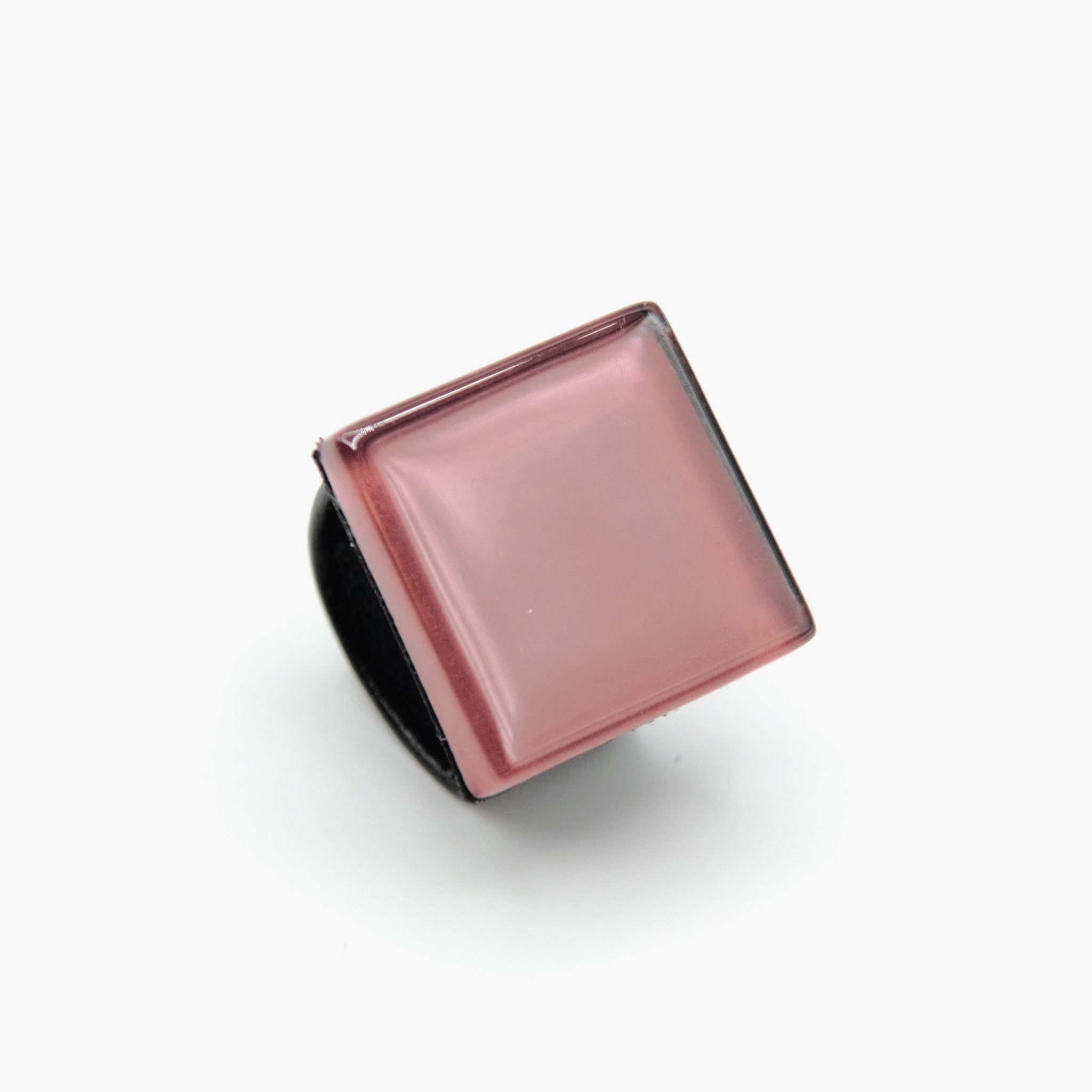 Available in many colours, our handmade Élan Ring features a pink glass mosaic tile, meticulously crafted to showcase its beauty and uniqueness. The ring is finished with vegan black leather, adding a touch of modern sophistication. Complete the look with Élan L Necklace featuring an elegant and colour block effect. The necklace is lightweight and is finished with a black vegan leather cord that allows shortening or extending the size as your wish.
Embracing the concept of upcycling, we transform construction materials into stunning pieces that seamlessly transition from architectural wonders to fashionable statements.
Take your jewellery to the next level with our Architectural Collection.
#rings #ring #rings #ringstagram #statementrings #statementring #blackrings #minimaljewelry #minimaljewellery #minimalring #minimalstyle #minimalstyle #minimalstyledaily #urbanstyle #sustainablefashion #sustainablefashion #sustainablefashionbrand #sustainablejewellery #sustainablejewelry #sustainablejewellery #fashionstyle #ringsoftheday #empoweryourself #minimalist #jewellerytrends #mosaictiles #glassjewellery #glassjewelry #architecturalcollection #ornamental