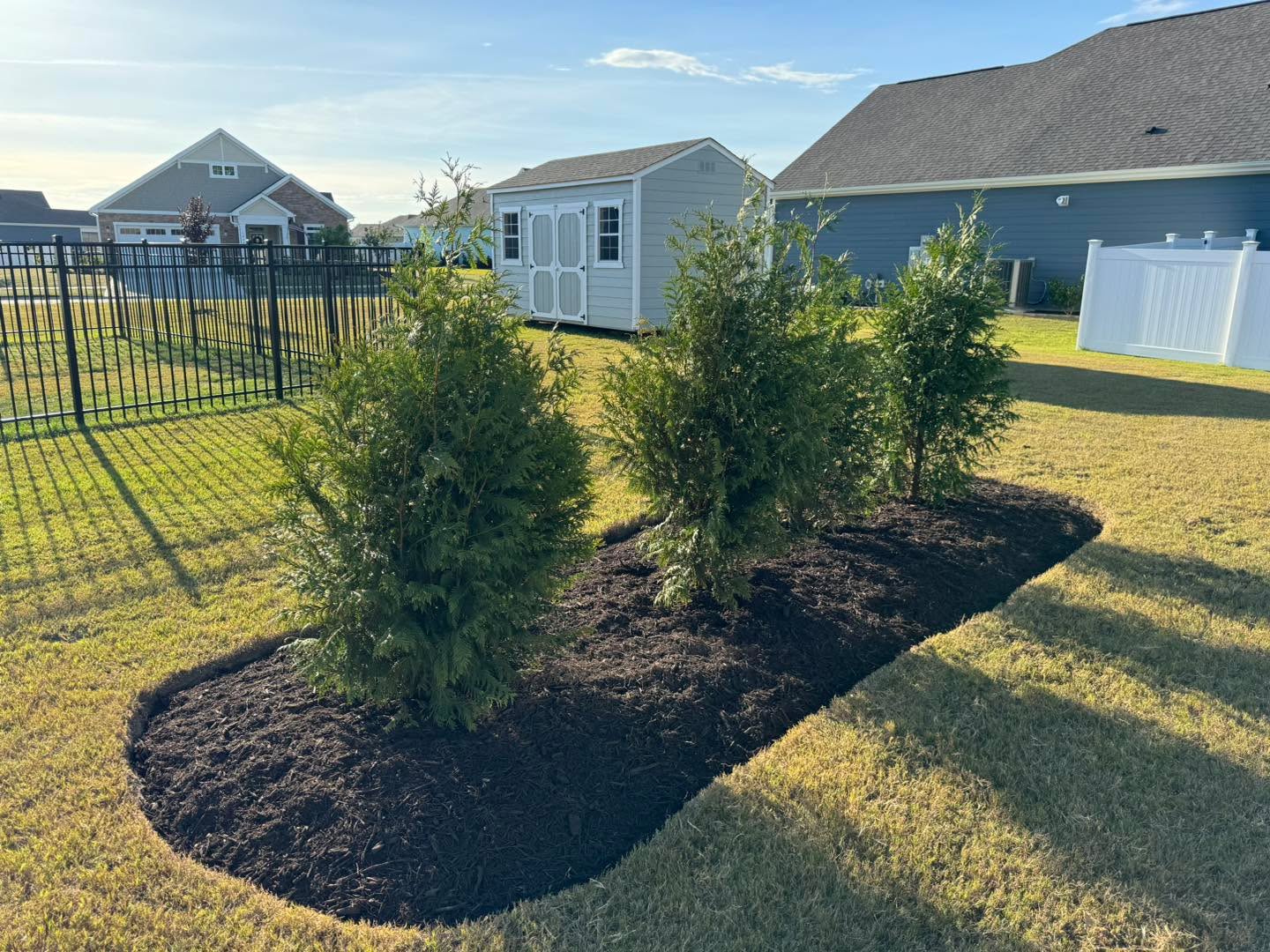 Renegar Brothers Lawn and Landscape is your one stop shop for all plant and mulch needs. Call us today!🌲
#wilmington #leland #castlehayne #landfall #wrightsvillebeach #downtownwilmington #portersneck #carolinabeach #ogden #monkeyjunction #rubbermulch #mulch #chocolatemulch #lawncare #lawnmaintenance #pruning #sod #ilm #portcity #landscaping #landscapes #Wilmingtonnc #commercial #residential