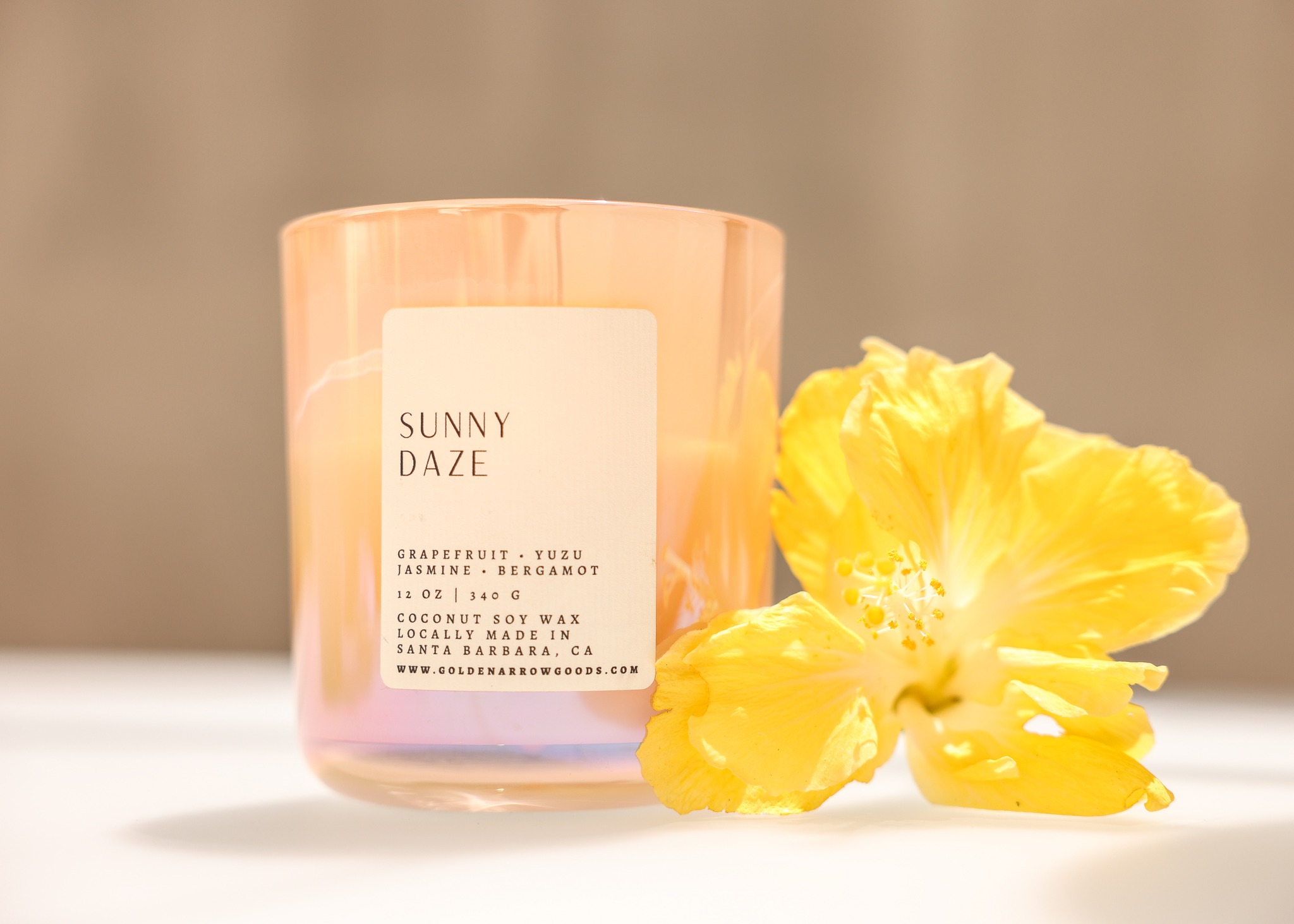 βοΈβ¨ Light Up Your Summer with Sunny Daze! β¨βοΈ
Our Sunny Daze candle is your perfect summer companion, now beautifully captured in our stunning sherbet iridescent vessel. This fragrance blends the zesty freshness of grapefruit, yuzu, jasmine, and bergamot to create a bright and invigorating scent that will uplift any space. πΈ
Crafted with coconut soy wax and locally made in Santa Barbara, CA, this candle not only fills your home with the essence of summer but also adds a touch of elegance with its delicate glow.
Let every day feel like a sunny day with Sunny Daze! π
πΈ: @livinthedream_photo
#GoldenArrowGoods #SunnyDaze #SummerCandles #HomeFragrance #BrightAndBreezy #CitrusScent #HomeDecor #santabarbara #montecito #makesymade