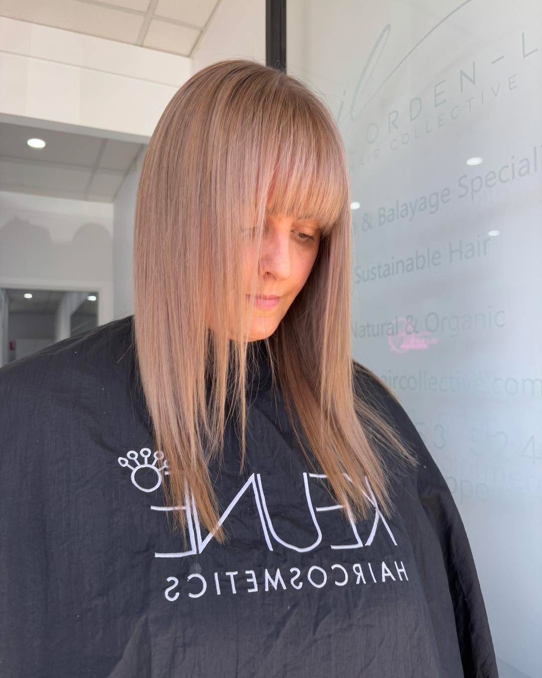 Who said just because summer is coming to an end that you had to darken your hair? A simple toner change makes all of the difference without the commitment of the change.
Next time you’re thinking about darkening your hair, think about a toner change to see how you like it before too fully commit to it. 😘
#yarravalley #lilydalehairdresser #blondespecialists #blondespecialistmelbourne #blonde #longhair #newhair #hairgoals #hair #haireducation #straighthair #instagood
#melbourne #jlhaircollective