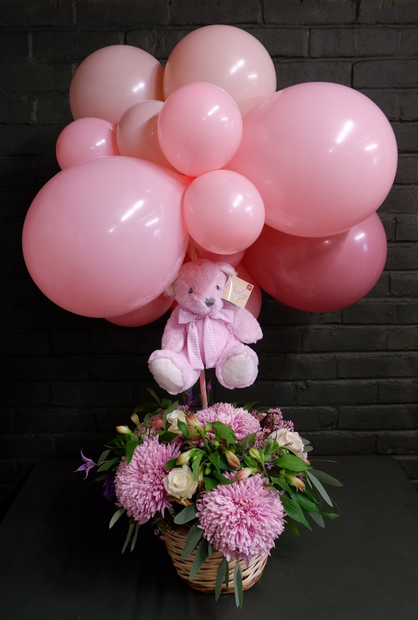 This is the first time that I Suggest Flowers are adding a cloud of pink balloons to a beautiful bespoke flower order for a new baby girl.
This order includes a basket full of fresh pink, purple and white flowers and the cutest, softest pink teddy bear.
This design can be made in different colours as required.
🐼
#newbabygirl #newbaby #newbabyborn #localbusiness #isuggestflowers #mercantileadventurers