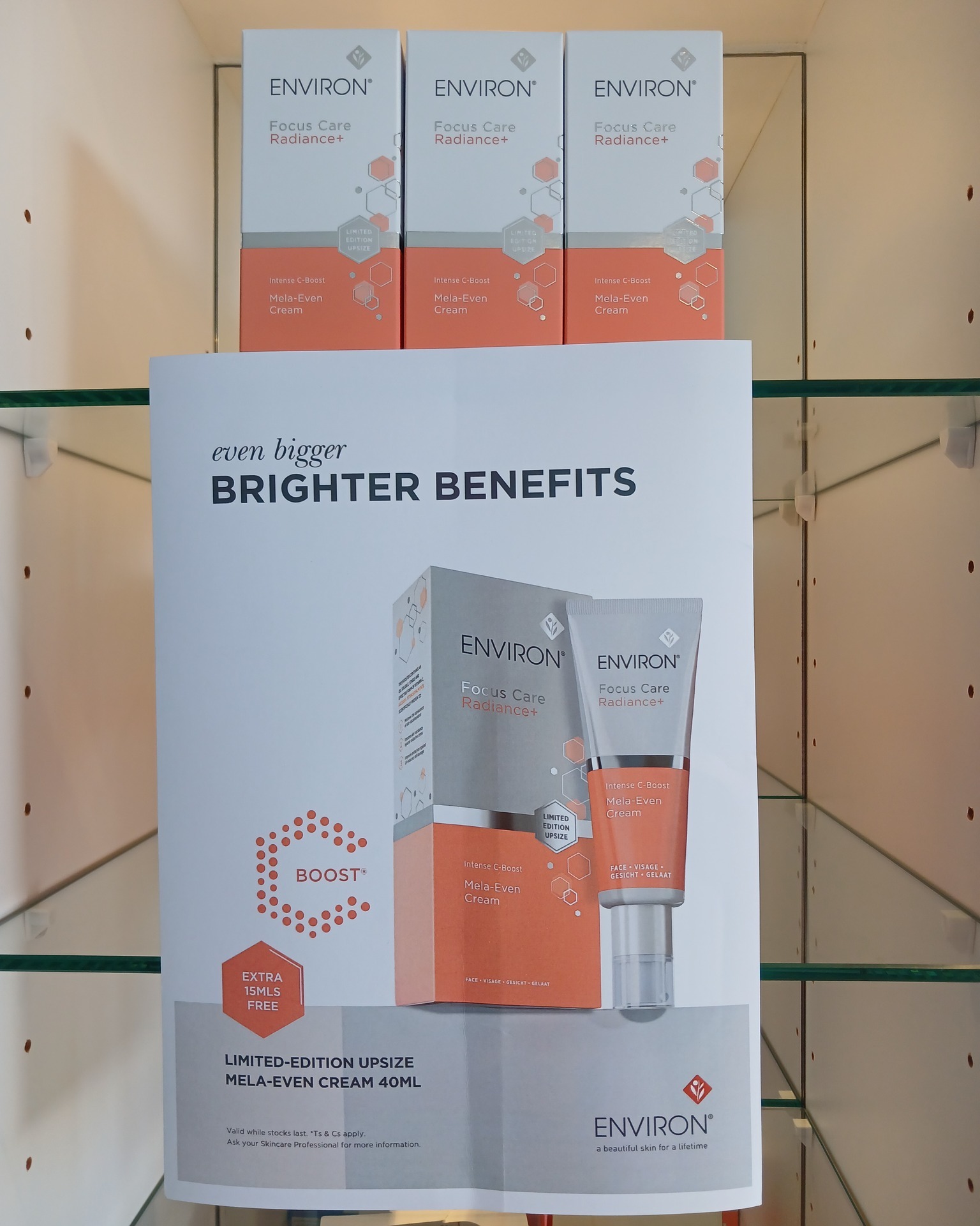 Environ Vitamin C Boost is upsized! Get 15mls free of this powerful antioxidant which has a lightening, brightening effect on the skin. Also offers additional protection from UV rays. Large 40ml size available while stocks last 🙂