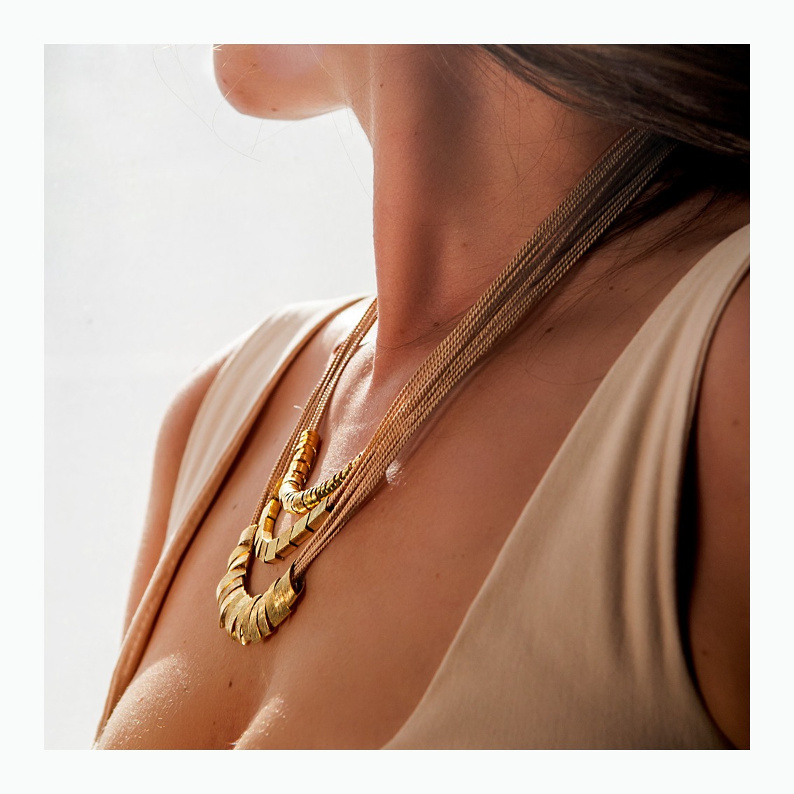 Our beloved Angatu Triple Necklace is now on sale! ✨ Get this and more with up to 50% OFF for Black Friday!
A true style inspiration, this necklace brings the layering trend to life with eco-friendly materials sourced from the Amazon region. 🌿 Featuring a trio of Buriti straws and gold-plated textured charms, it adds bold elegance to any neckline.
Perfect for your next look? We think so. 💛
Shop now at www.ornamental.co
Namata Collection ✨
#ecofriendly #sustainablejewellery #sustainablefashion #goldplatedjewelry #necklacelover #NamataCollection #BlackFridaySale #AmazonStyle #handmade #slowfashion #boldstyle #uniquejewelry