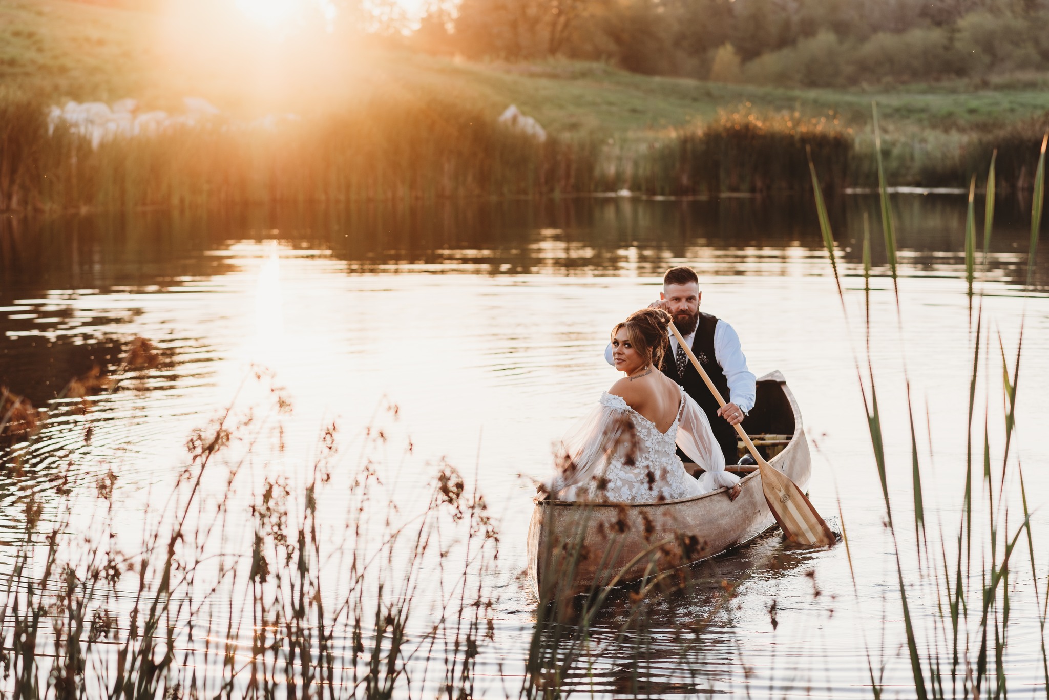 I have so many photos to share from this wedding, but I wanted to start with one of my absolute favourites. 💕📸 I’ve photographed Chelsea and Jake every single year since their first year together in 2017 —except for one. It became our yearly tradition, and this year, it has an extra layer of meaning. ✨
Chelsea always told me she wanted me to shoot her wedding one day, and I’m so lucky that day finally came. 💍💖 These two are so special to me, and being part of their journey has meant the world. I can’t wait to create even more memories with them in the years to come! 🥂❤️