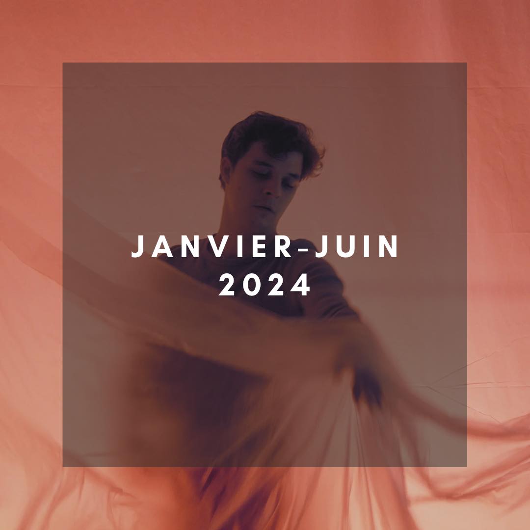 Est-ce moi, ou est-ce que 2024 s’annonce on 🔥😎 ?
Ça en a tout l’air en tout cas, qu’on se le dise 😁
Après deux jours de masterclass avec le grand Paul Agnew voici la suite des événements !
• 17 & 18 janvier, Versailles : masterclass au @cmbversailles avec @reinoudvanmechelen autour de la tragédie lyrique française. Une occasion supplémentaire de continuer mon exploration des possibilités de ma voix de haute-contre avec un de mes artistes préférés (vraiment !!!) 😨
• 27 janvier, Madrid : Rappresentatione di anima e di corpo avec @vox_luminis ! Ma première fois en mise en scène avec cet ensemble qui m’est si cher 🥰
• Début février, Belgique : Enregistrement autour des motets de Charpentier avec @ensemblelanebuleuse de @gabrielrignol (j’en parlerai beaucoup plus prochainement) 👀😎
• 6 février, CNSMD Lyon, : Audition de la classe de chant musique ancienne et de trompette naturelle du @cnsmdlyon 🙌
• 12 mars, Chapelle de la Trinité, Lyon : « Polychoralité Ibérique », projet du département de musique ancienne du @cnsmdlyon autour de la musique à 2, 3 et 4 chœurs de la péninsule ibérique 😎
• 6 avril, Temple du Change, Lyon : Membra Jesu Nostri, Dietrich Buxtehude et Cantate BWV 4 de Jean-Sébastien Bach, soliste alto avec les ensembles Good Companye et Unisoni
• 7 avril, Bourg-en-Bresse : Reprise du programme Buxtehude/Bach
• 12 avril, Tours : Les Larmes de Saint Pierre de Roland de Lassus avec @doulcememoire on reviendra à la musique de la renaissance avec beaucoup de joie 🤩
• 10 mai, CNSMD de Lyon : Coming soon…👀
• 17, 19, 21, 23 & 25 juin, Opéra Comique Paris : Armide de Jean-Baptiste Lully dir. Christophe Rousset, mise en scène Lilo Baur, choeur les Éléments dir. Joël Suhubiette. On prend les même et on recommence après notre Armide de Glück en 2022 🥰
Bon, vous voyez, ça s’annonce quand même assez génial cette année non ? 🤔 j’espère vous y retrouver et que nous pourrons partager toutes ces belles musiques ensemble. Vous, je ne sais pas, mais moi j’en ai rudement besoin 🥰♥️
À bientôt 😁
Photo : souvenir de M.O.R.P.H.E.O à l’ENSATT