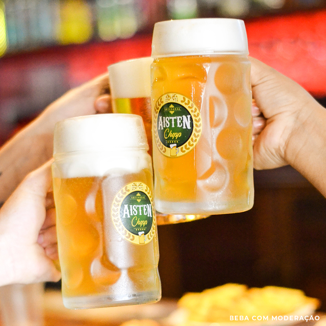 Hoje, vai rolar aquele brinde como deve ser com vitória do Brasil!
Está pensando em fazer aquele evento para os próximos jogos? Você pede o nosso Chopp Aisten para sua festa, que nós levamos as nossas choperias, instalamos e desinstalamos pra você!
Peça o seu Chopp Aisten agora mesmo!
📱 Peça pelo Whatsapp (11) 99561-4527
📞 Peça pelo telefone (11) 4456-9899
Acesse o nosso site e conheça mais!
📱aistenchopp.com.br
Aisten. O chopp como deve ser!
#copa #copadomundo #chopp #pilsen #pilsner #choppaisten #choppdodia #brejadodia #choppartesanal #cervejaartesanal #cervejas #bebamelhor #cervejasespeciais #lupulo #malte #lupulando #saopaulo #sp