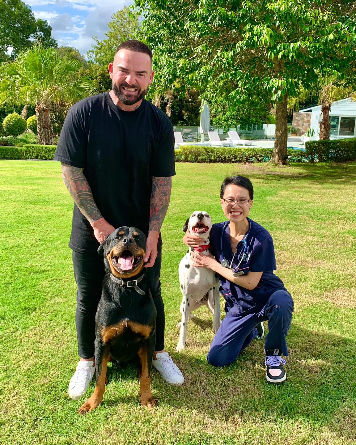 LeBron and Pongo recently got their vaccinations and heartworm injections done in the comfort of their beautiful home. ๐๐ก
Their owner Luke couldnโt be more happy with the experience and left us a wonderful review ๐๐ปโExcellent, friendly and informative!! So easy and convenient. Highly recommended!โ โญ๏ธโญ๏ธโญ๏ธโญ๏ธโญ๏ธ
If you are a busy owner like Luke and find it hard to find the time to visit the vet ๐ฉ๐ปโโ๏ธ, make sure you give us a call ๐ on 1300 308 309 to arrange a house call visit! You can also make a booking online at www.bnmv.com.au ๐๐ป ๐