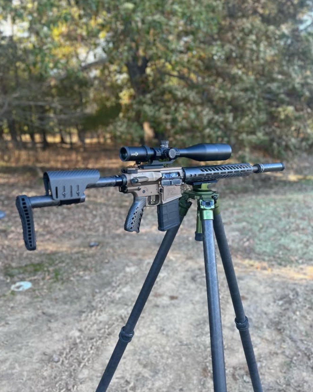 Built for the hunt!π―π₯ Big thanks to JT for sharing this epic hunting setup featuring our Carbon Fiber Adjustable Stock, Ultralight Pistol Grip, and Carbon Fiber Handguard. Lightweight strength and unmatched performance - right where it counts.π
#smokecomposites #lightweight #ultralight #pistolgrip #carbonfiber #carbonfibergunparts #stock #Handguard #MadeinUSA #hunting #huntingrifle