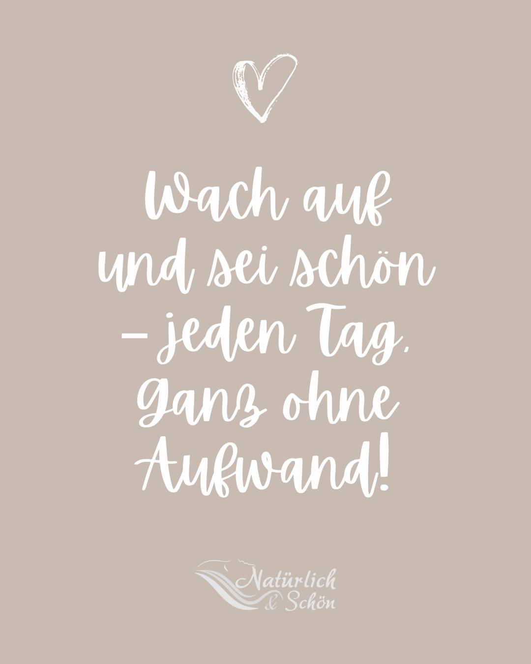 Mit Permanent Make-up sparst du dir das tägliche Schminken und startest jeden Tag mit einem strahlenden Look! ✨