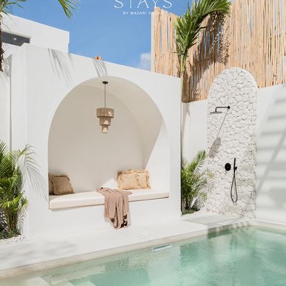 The countdown is on—just one week until I land in the Island of Gods!
Bali is calling, and I’m ready to answer!
Quick stick—last-minute appointments are filling fast! If you need to book in before I jet off, now’s the time. Let’s get you feeling balanced and amazing before my tropical adventure begins.
📞 Contact us or book online to secure your spot today! Don’t miss out.
@mazarivillas.stays