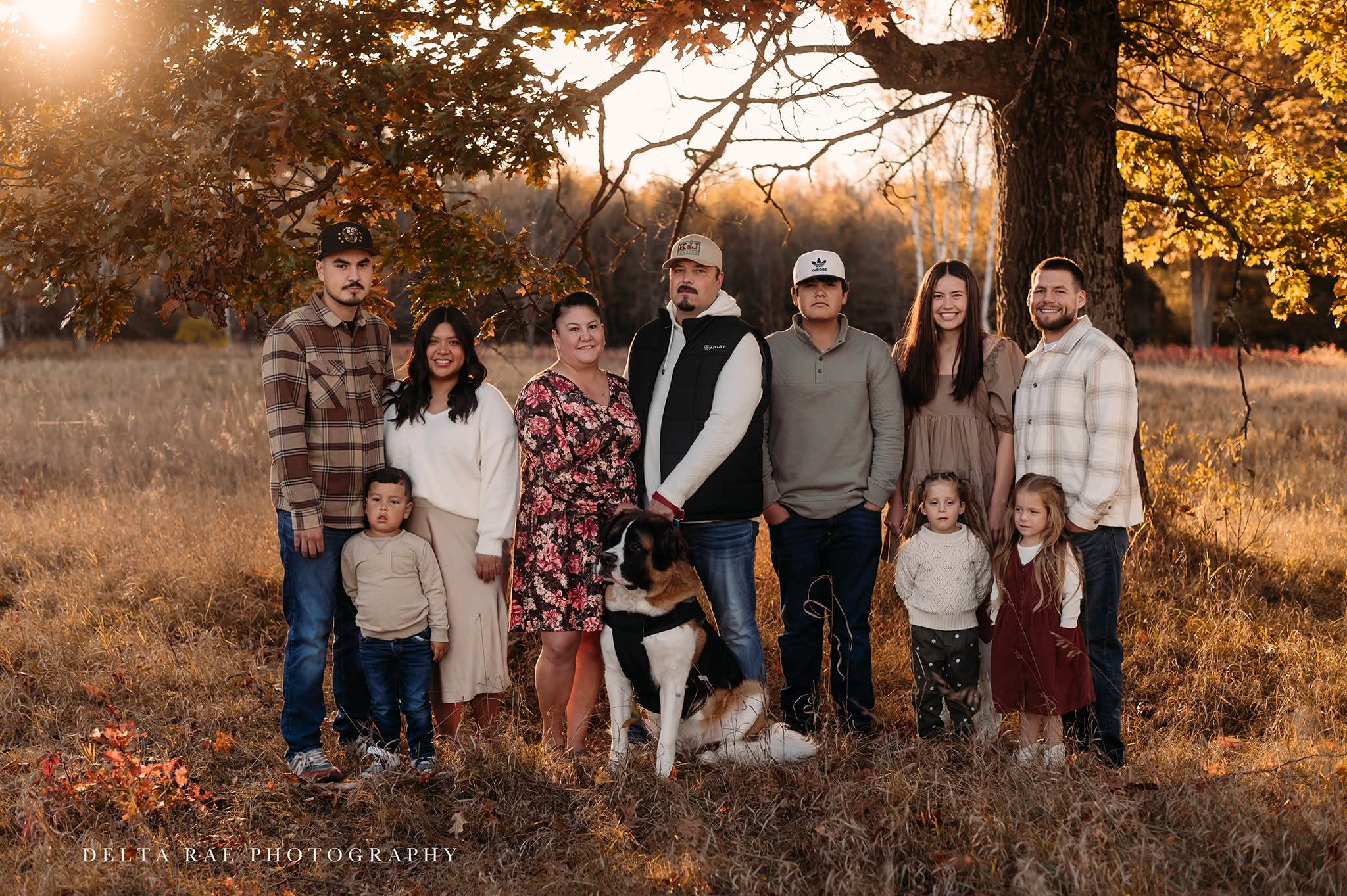 Golden leaves, crisp air, and a whole lot of love 🍂✨ I had the joy of capturing Jennifer's beautiful extended family this fall, including her husband, kids, grandkids, and their sweet pup 🐾. The weather couldn't have been more perfect, and the love they share truly shines through these moments. ❤️
www.deltaraephotography.com
#FamilyFirst #FallFamilyPhotos #ExtendedFamilySession #CapturingConnections