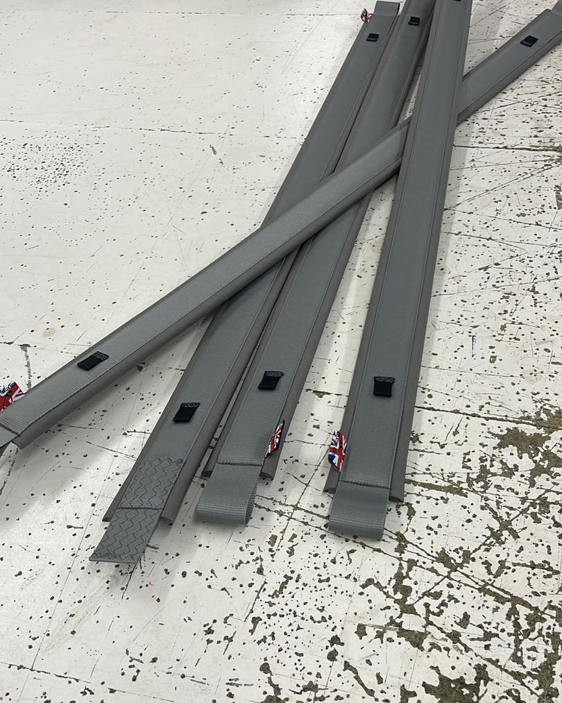 These are really boring toestraps. They are grey webbing and grey padding. If only we had some customers who wanted pink, orange, red or blue, then we could use up all of the stocks of the bright colours!