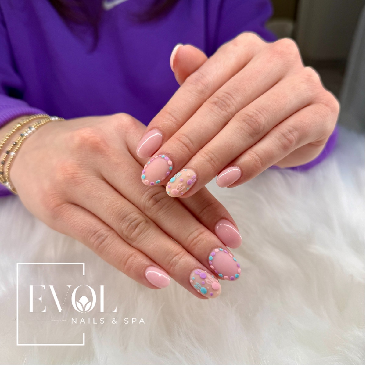 π°π
Easter Nails Are in Full Bloom! π
π£
How adorable are these Easter-inspired nails?! πΈπ Whether you're into bunnies, polka dots, or just want something fun and festiveβweβve got the perfect look waiting for you at Evol Nails & Spa!
π¨ Our spring designs are hopping fast, so donβt waitβappointments are filling up quick!
π Evol Nails & Spa
101 County Rd 120, Suite 400, Saint Cloud, MN 56303
π Call: (320) 774-3474
π² Call/Text: (320) 247-2425
π» Book Online: https://www.fresha.com/book-now/evol-nails-and-spa-p7k7hw3t/all-offer?share&pId=478005
Letβs get your nails Easter-ready and absolutely egg-stra! π·β¨
#EvolNails #EasterNails #BunnyNails #PolkaDotNails #SpringNailDesigns #FreshManiPedi #SaintCloudNails #NailArtLov