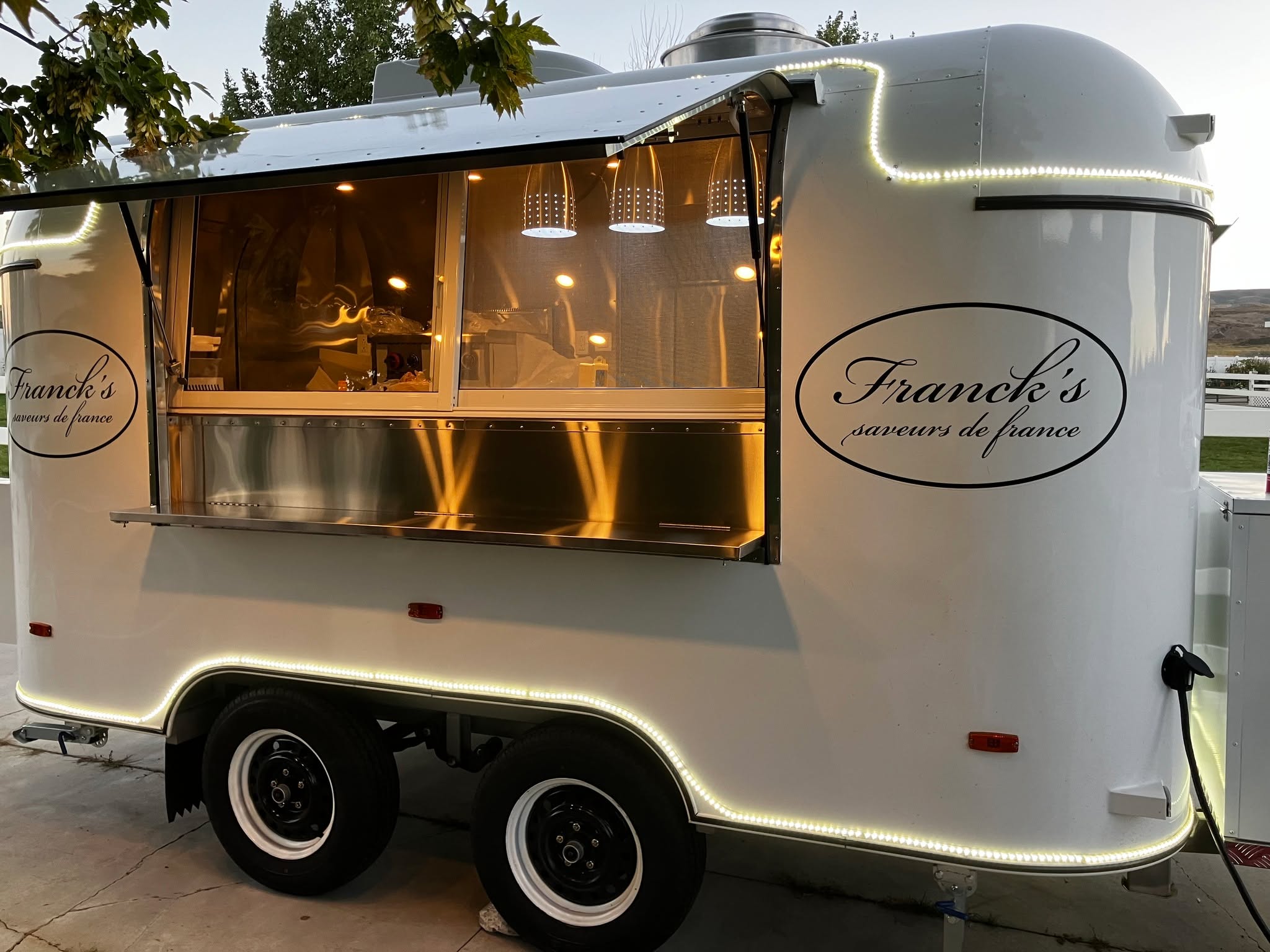 Hi Everyone! Chef Franck is launching his new food truck tomorrow, May 17th 2025, from 4pm to 8pm at SOHO PARK.
Address:
4747 S Holladay Blvd
Salt Lake City, UT 84117
United States
See you all there :) #cheffranck #francksaveursdefrance