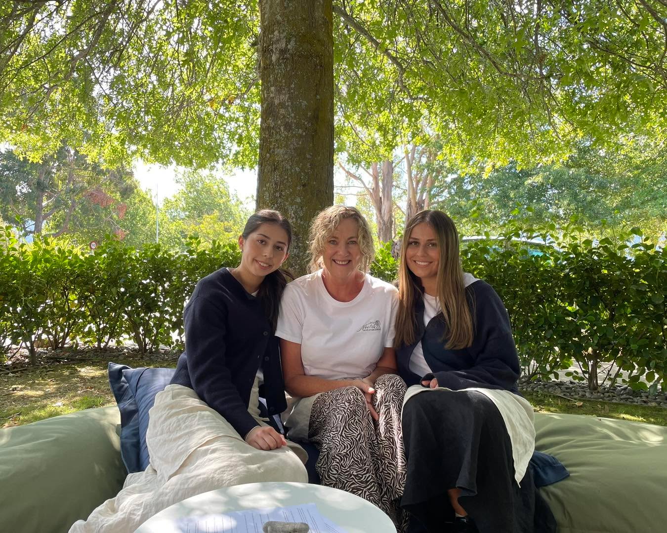 The Nautilus cellar door team (Katrina, Sarah, Florence, Javiera, Sofia, Jamie, Katherine and Rebecca) has been actively engaging visitors this summer, ensuring everyone feels warmly welcomed. A big thank you to the ladies for expertly managing our beautiful cellar door 🙏🏼♥️
#nautilusestate #marlborough #summervibes