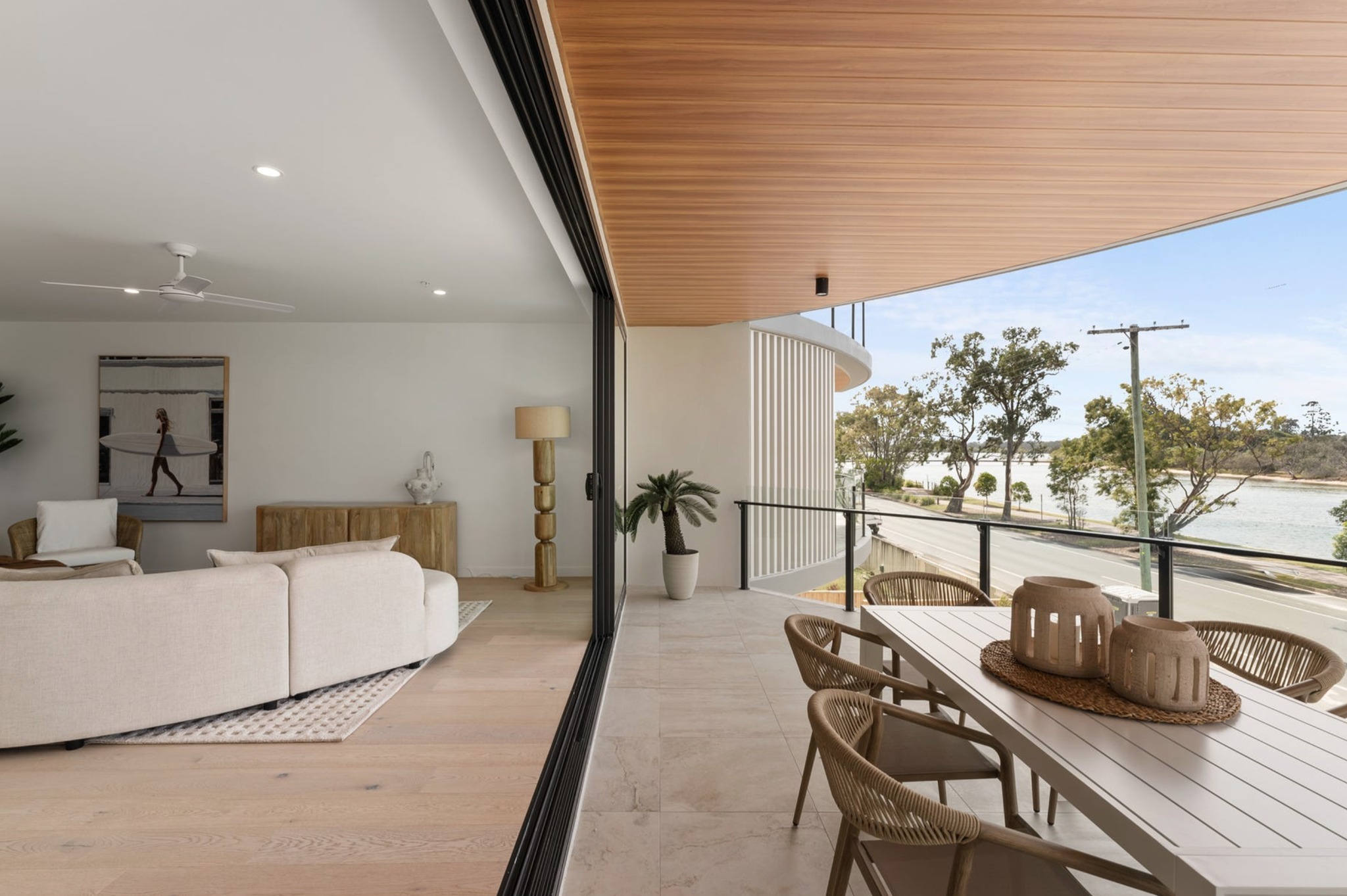 Riviere on Bradman - Only 2 units left!
Fantastic project working with our friends at Constructions 161
https://www.realestate.com.au/property-unit-qld-maroochydore-141173832