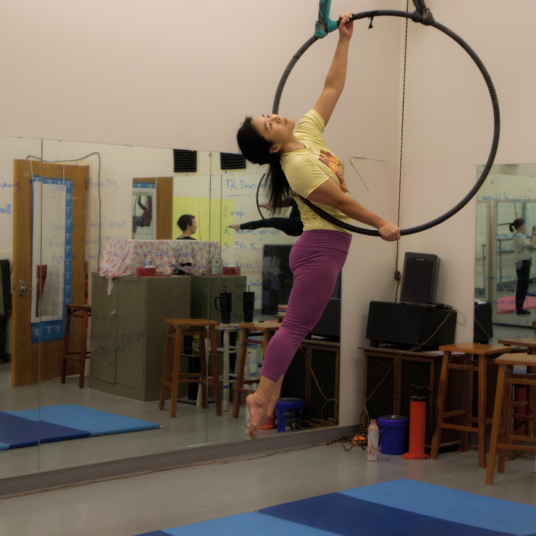 Join us for an unforgettable summer of soaring through the skies! Sign up now for our exciting trapeze and lyra sessions and experience the thrill of flight! Don't miss out on the adventure—register today!
Teen/Adult Trapeze and Lyra Foundations Monday 6:30-7:30
Teen/Adult Cont. Trapeze and Lyra Thursday 7:30-8:30
#summercamp #SummerCamp2025 #summercamps #trapezeartist #trapezetricks #dsbpa #kidsaerial #summercampfun #dance #dancer #trapeze #dancers #durhamdance #durham #durhamnc #aerialist #aerial #aerialdance #aerialarts #aerialhoop #durhamballet