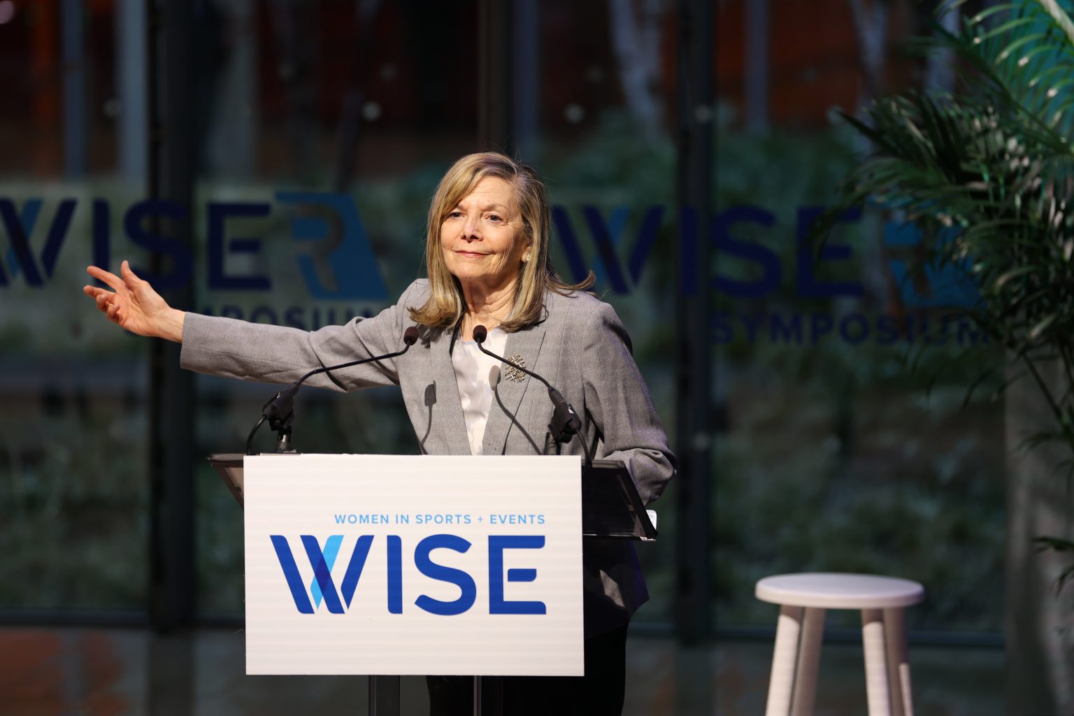 Friends is proud to support the Ridgewood Public Library's original podcast, A Bend in the Road. Recently, one of our very own volunteers, Sue Rodin, was interviewed by Library Assistant Director Roberta Panjwani.
In 1993, when Sue saw gender inequality in her workplace, she didn’t just get frustrated—she took action. Tapping into her network, she founded Women in Sports and Events (WISE), an organization built to support and elevate professional women in the sports industry. More than 30 years later, WISE is still going strong, with 25 chapters across the U.S. and Canada and over 6,000 members. Rodin has been called an “Eternal Optimist”—and in this podcast, you’ll see why.
You can listen to the full episode online at the library's website or anywhere you get your podcasts. To learn more about WISE, visit wiseworks.org.
#FriendsoftheLibrary #RidgewoodPublicLibrary #BendintheRoad #LibraryPodcast