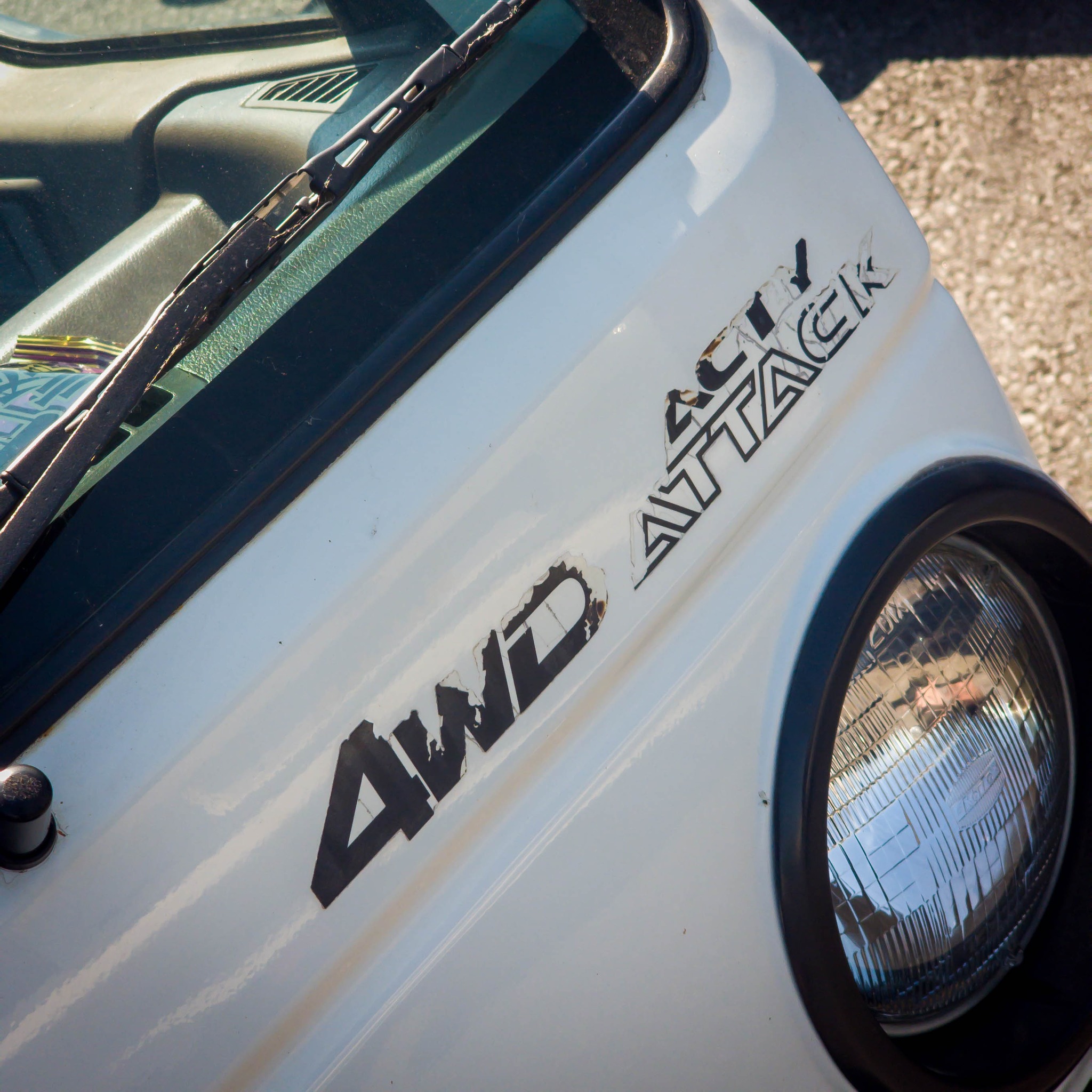 Meet the unsung hero of the show field: the Honda Acty Attack. 🚗💨
Rockin’ 4WD, kei-class charm, and enough character to haul hearts as well as gear. With some Advan wheels, stance, and sticker game all on point, this little truck is proof you don’t need big power to make a big impression.
Whether it’s hauling parts or just stealing the spotlight in the paddock, this Acty is all about business in the back and cult classic vibes up front. 👑
Would you daily this retro runabout? Let us know! 👇
#touchbaseautomotive #touchbase #keitruck #honda #hondaacty #actyattack #4wd #jdm #kei #modified #modifiedtruck #carsceneuk #modifiedhonda #advan #yokohama #awdhero #showcar #jdmlegend #tinytruck #keitrucklife