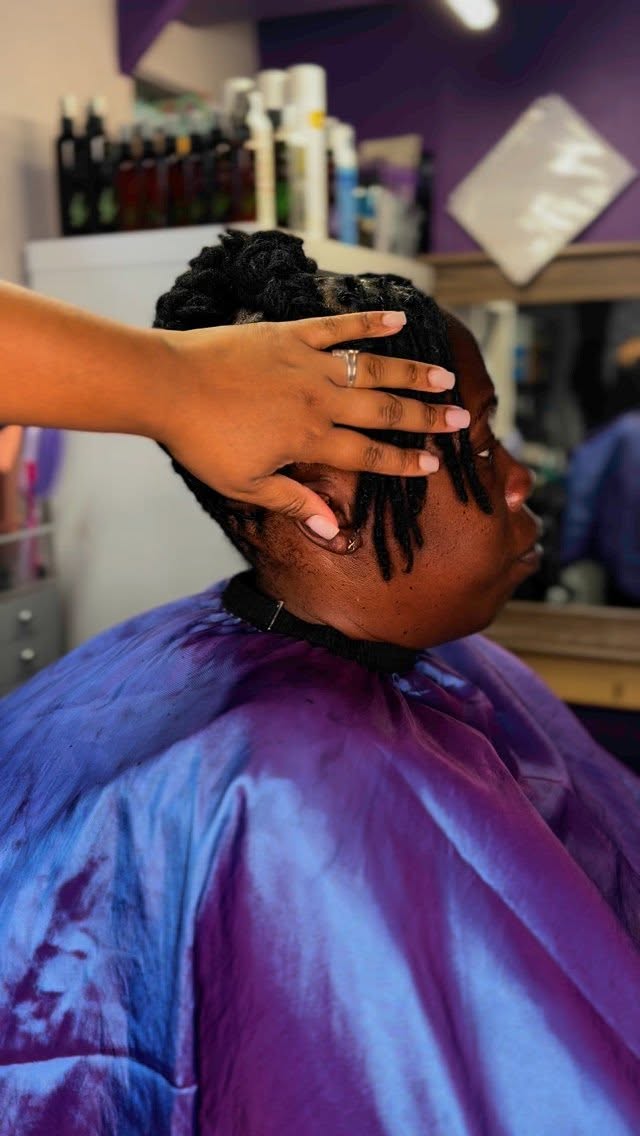 *inserts witty caption that makes you want to book* or you could just book because you want these hands 😘🫶🏾😂
#LocsOfInstagram
#LocJourney
#LocStyles
#LocGoals
#StarterLocs
#Microlocs
#LocQueen
#LocInspiration
#HealthyLocs
#HoustonLocs
#HoustonLocStylist
#HoustonHairStylist
#HoustonNaturalHair
#HoustonHairstylist
#LocsInHouston
#HoustonSalon
#LocSpecialist
#NaturalHairStylist
#Loctician
#LocticianNearMe
#BlackHairMagic
#ProtectiveStyles
#LocMaintenance
#LocRetwist
#HairGoals
#BlackGirlMagic
#MelaninMagic
#BeautyInfluencer
#SupportBlackBusiness
#HairReels