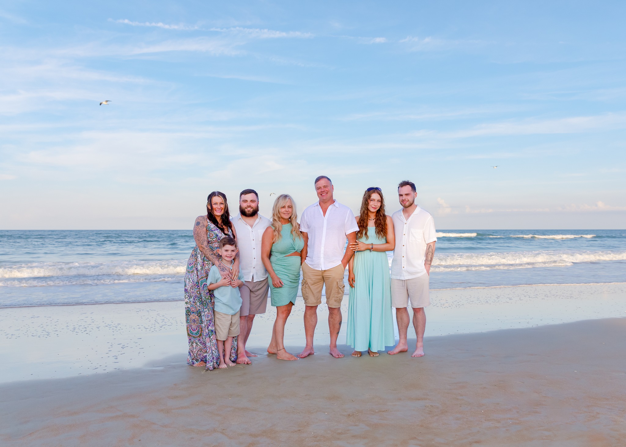 Sunset, sand, and sweet family moments. ☀️👣
There’s nothing better than watching generations come together on the beach — stories, hugs, and a whole lot of laughter. This Ormond Beach session was the perfect reminder that time with family is truly the best kind of treasure.
Ready to gather your people and make it official? Let’s create something beautiful together.
#OrmondBeachFamilyPhotographer #BeachFamilyPhotos #ExtendedFamilySession #FloridaVacationPhotos #DaytonaBeachPhotography #daytonabeachphotographer