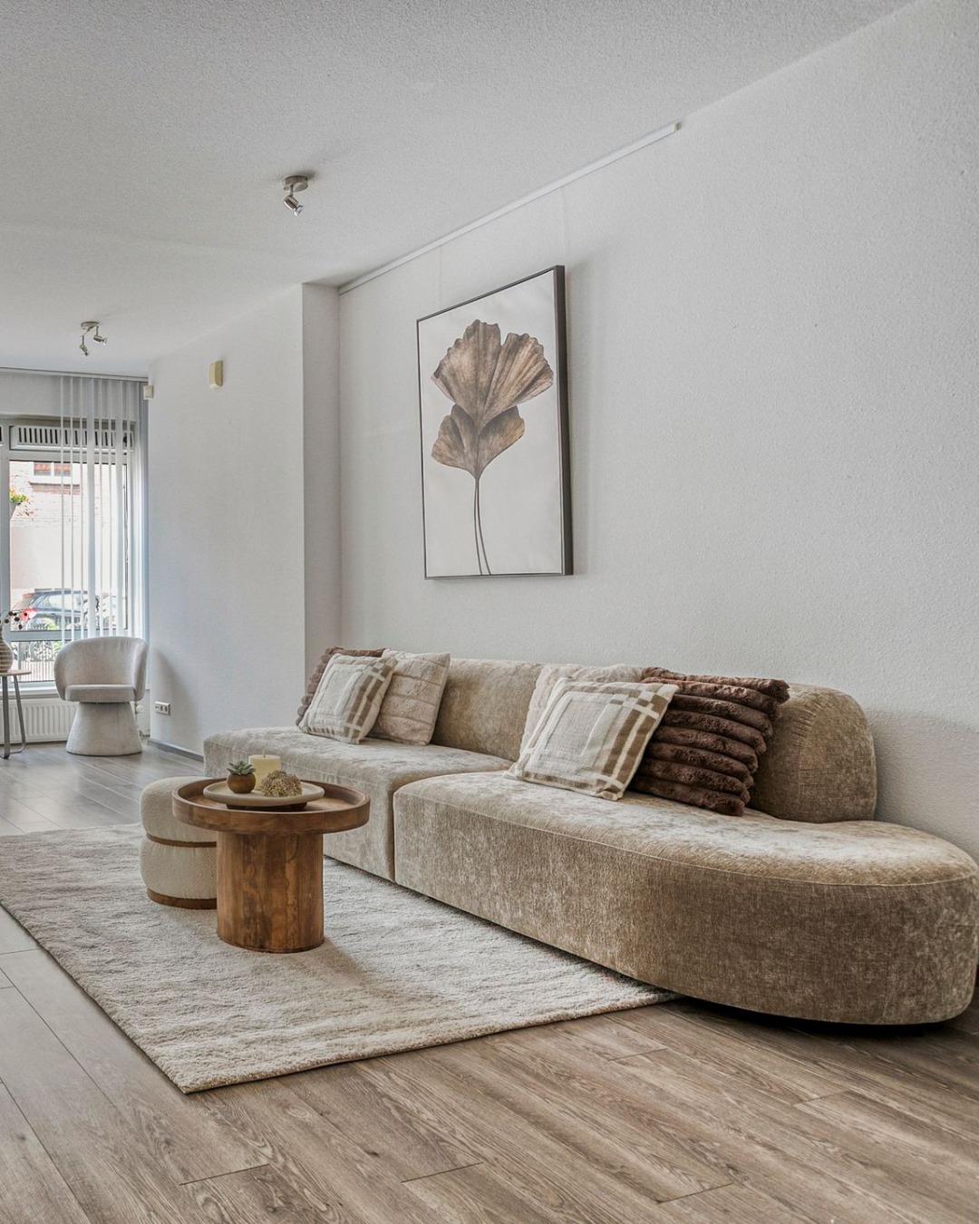 Gestyled & ingericht in hartje Maarssen! 🪴
Een fijne benedenwoning met karakter, nu nóg aantrekkelijker voor de markt.