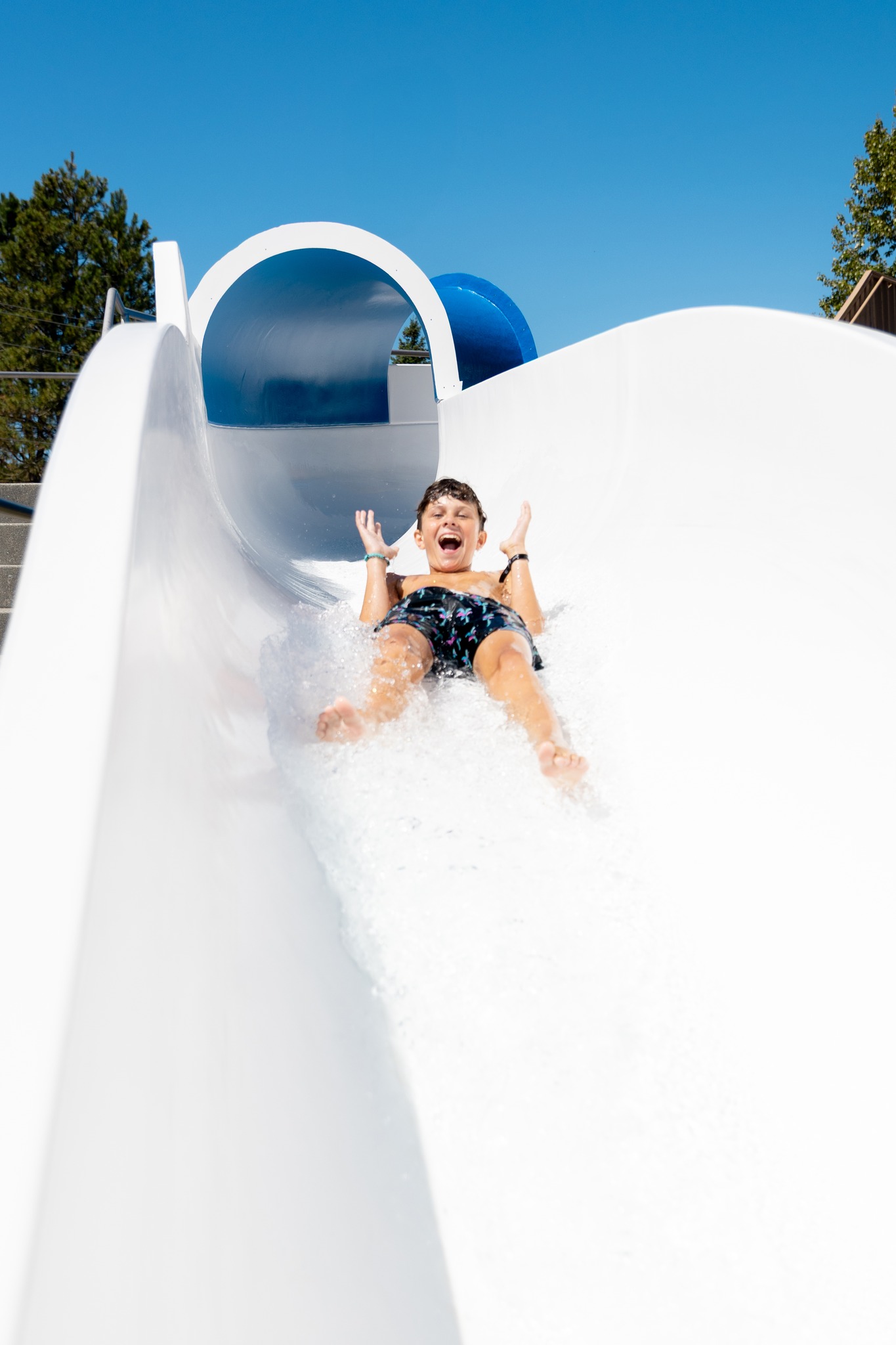 Slide into the school year with our "Back to School Deal". This Monday, August 25th, students kindergarten through high school admission is only $20 each! 🐬💦
Show this flyer at the admissions gate to receive discount. Offer only available 8/25/2025.