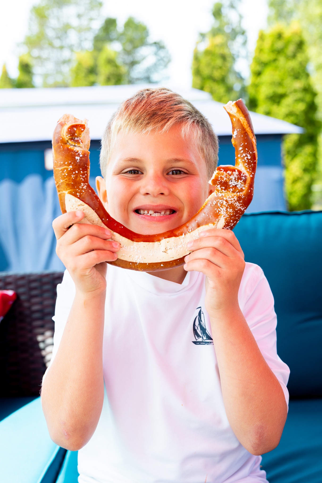 What's better than a JUMBO pretzel and waterslides? Nothing. Absolutely nothing! We can't wait to see you all this weekend! 😋💦😎
We'll be open Saturday & Sunday 10:00am-6:00pm and Monday 10:00am-5:00pm.